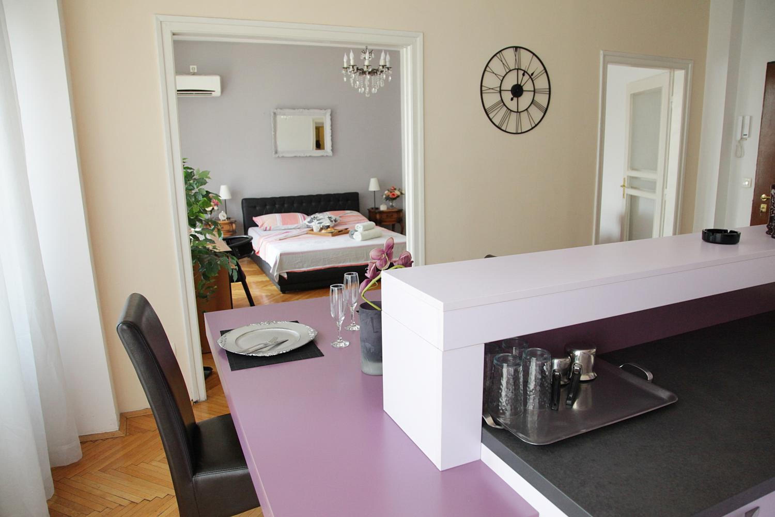London Apartment