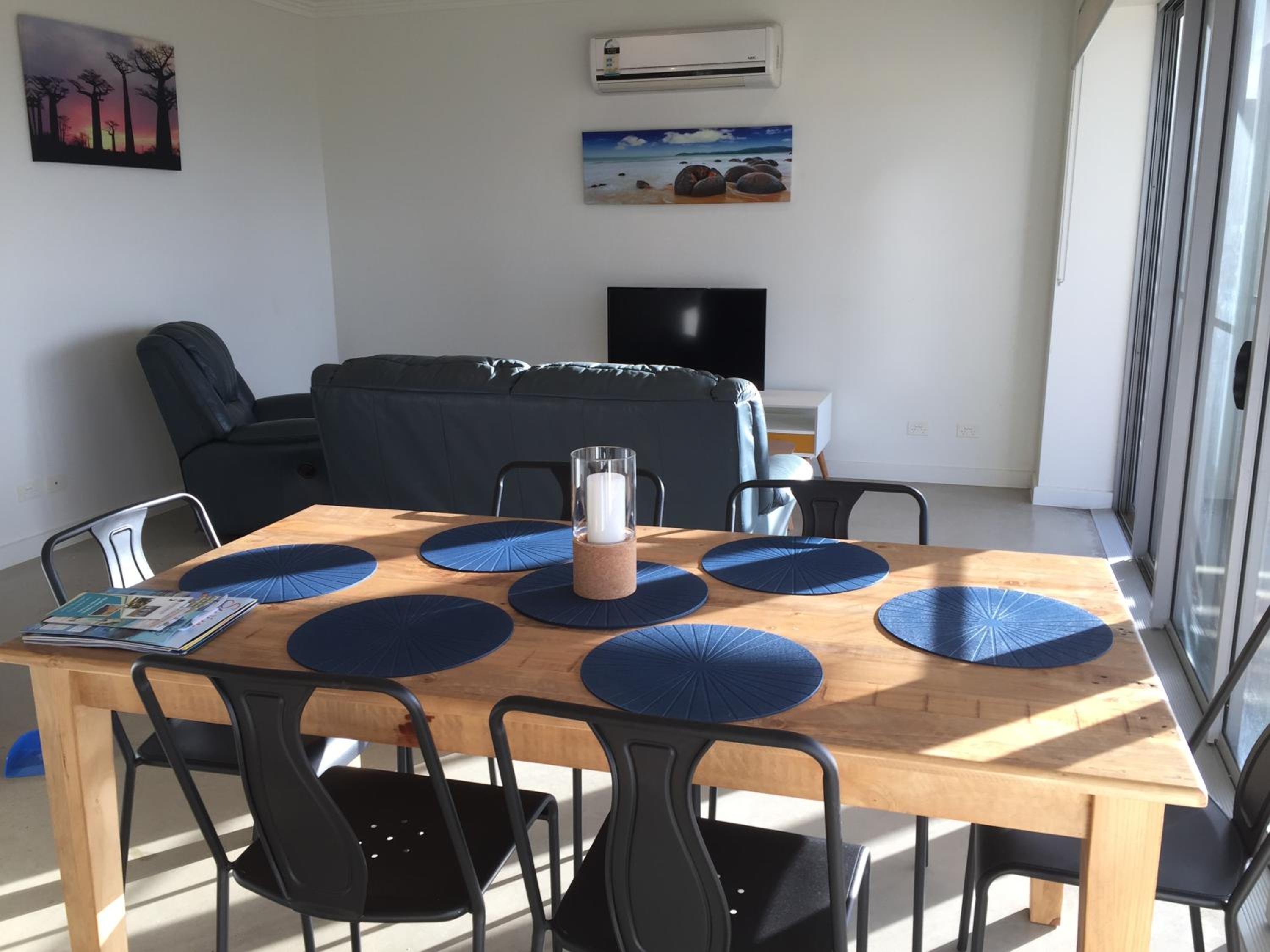 Penneshaw Oceanview Apartments