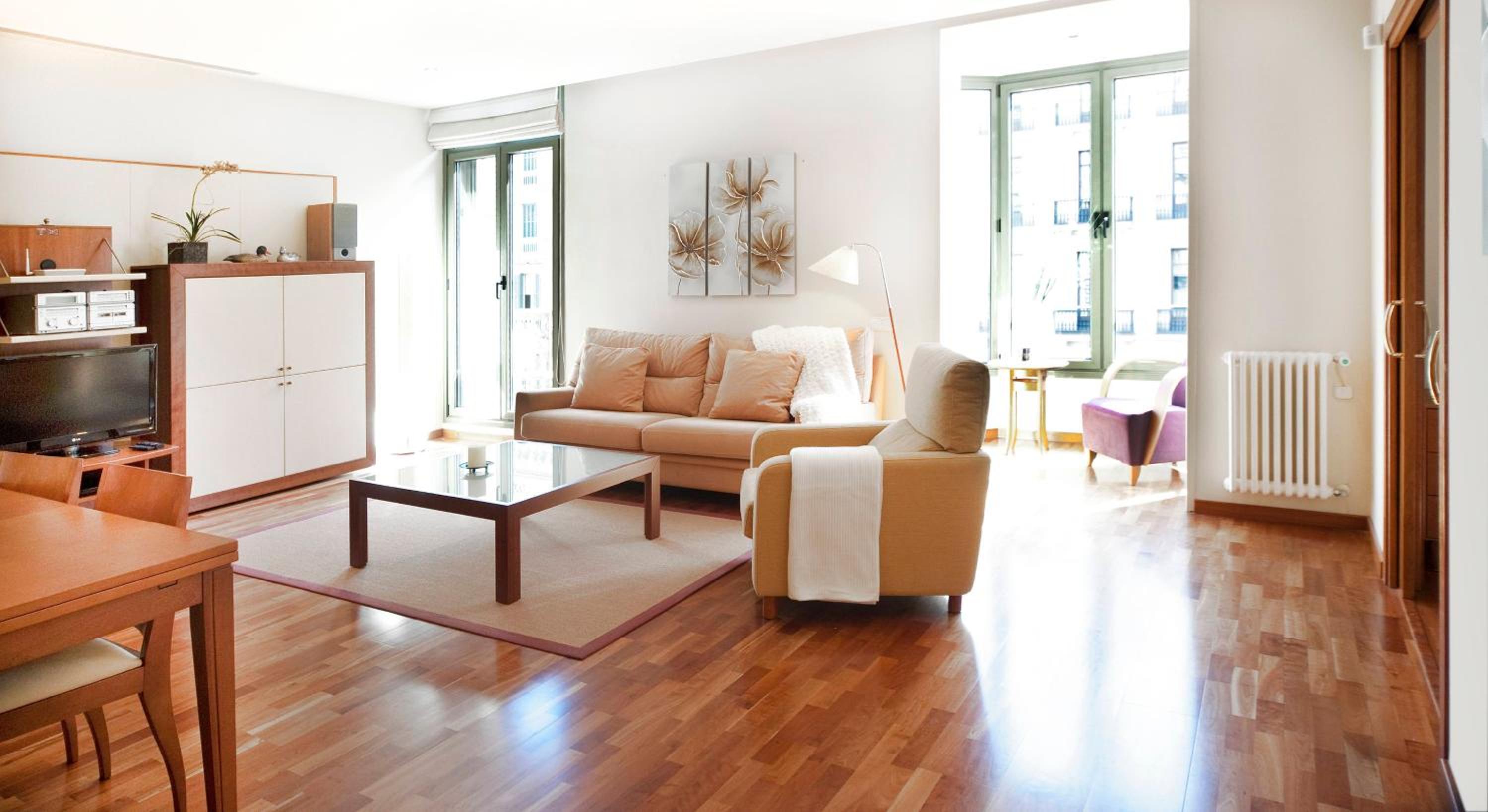 You Stylish City Center Apartments