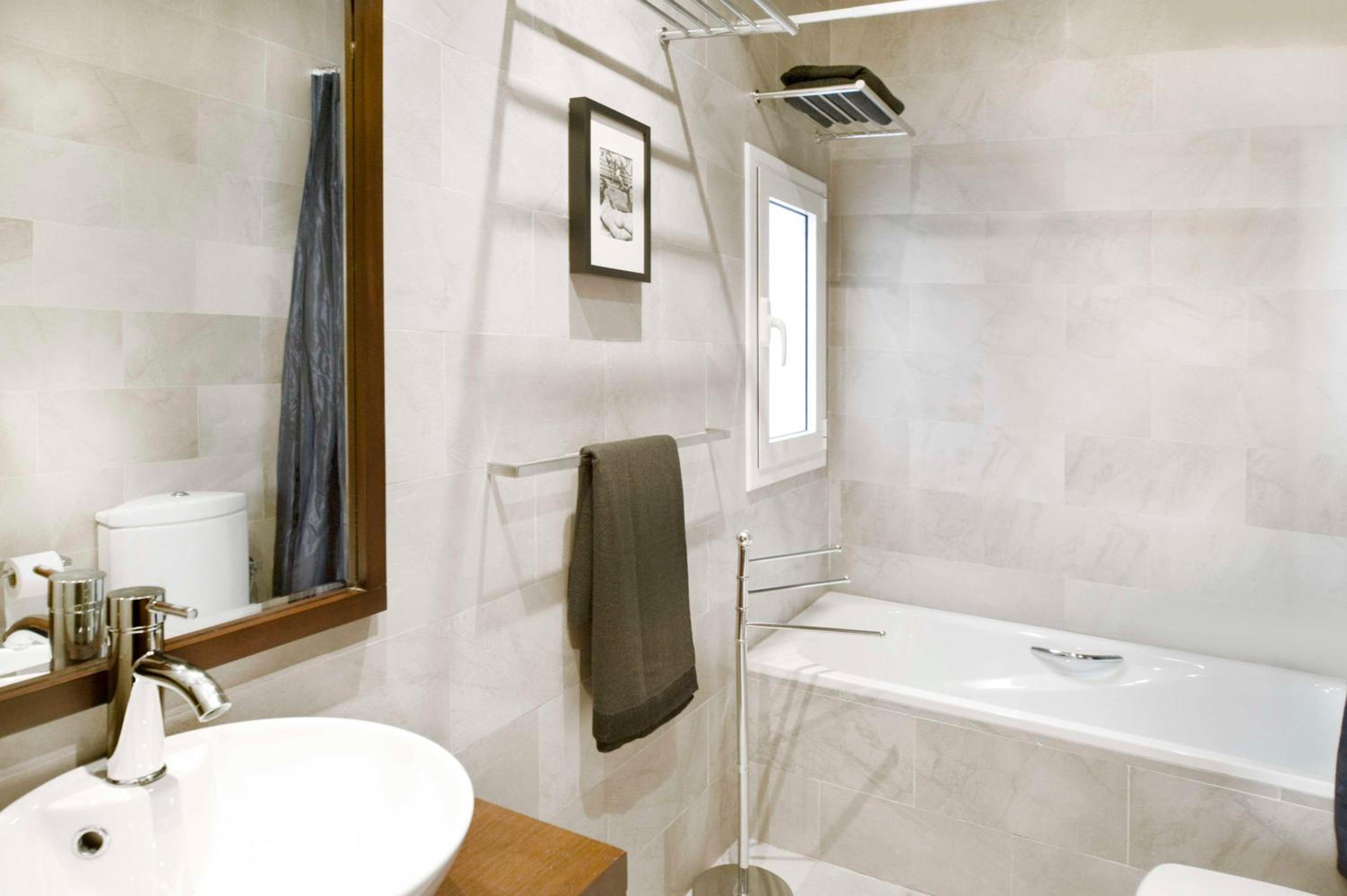 You Stylish City Center Apartments