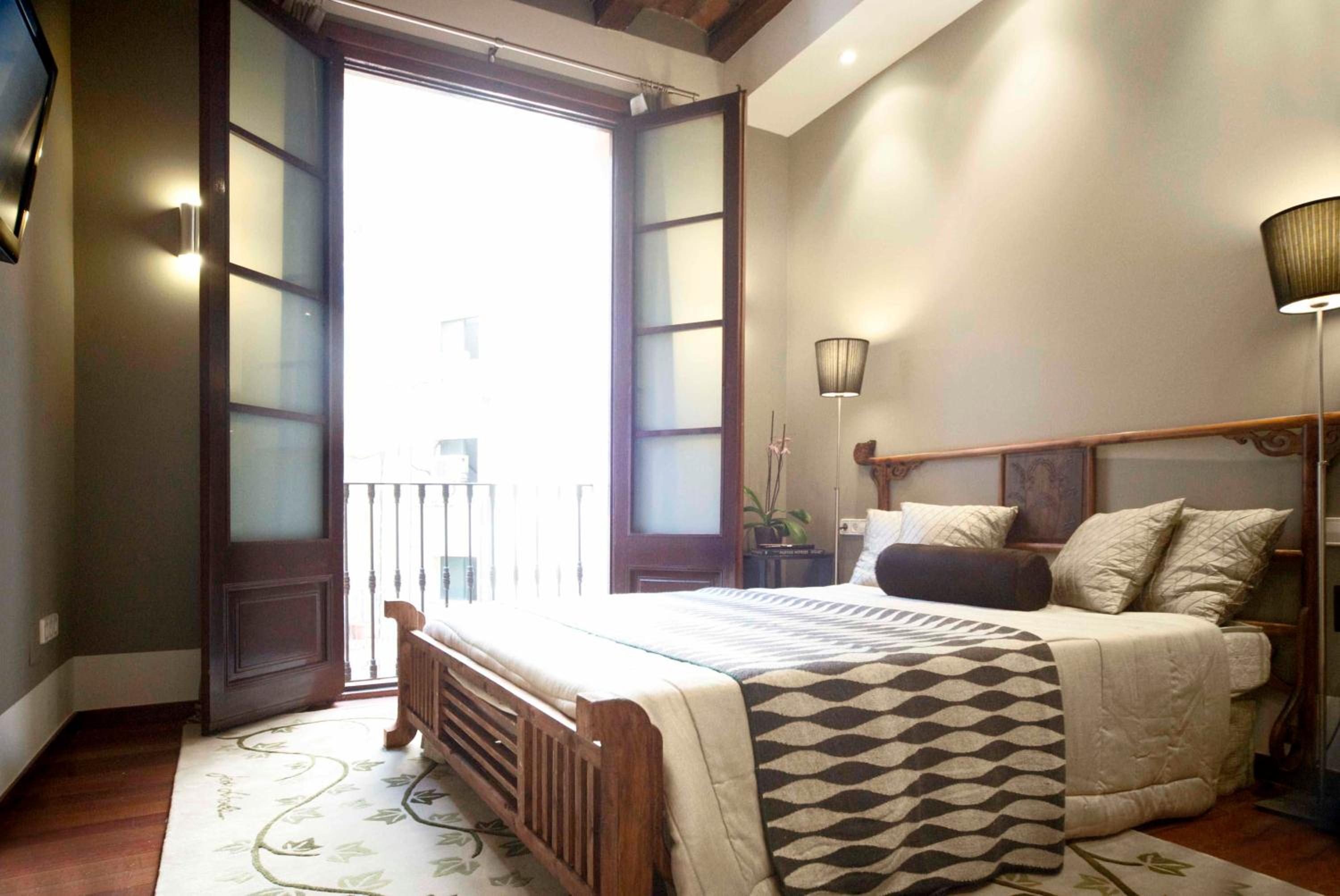You Stylish City Center Apartments