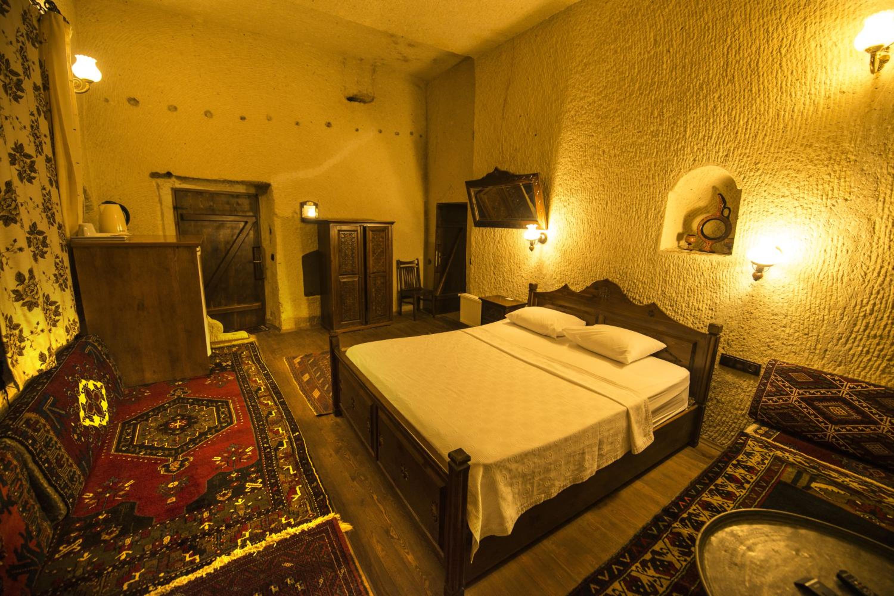 Vineyard Cave Hotel - Image 93