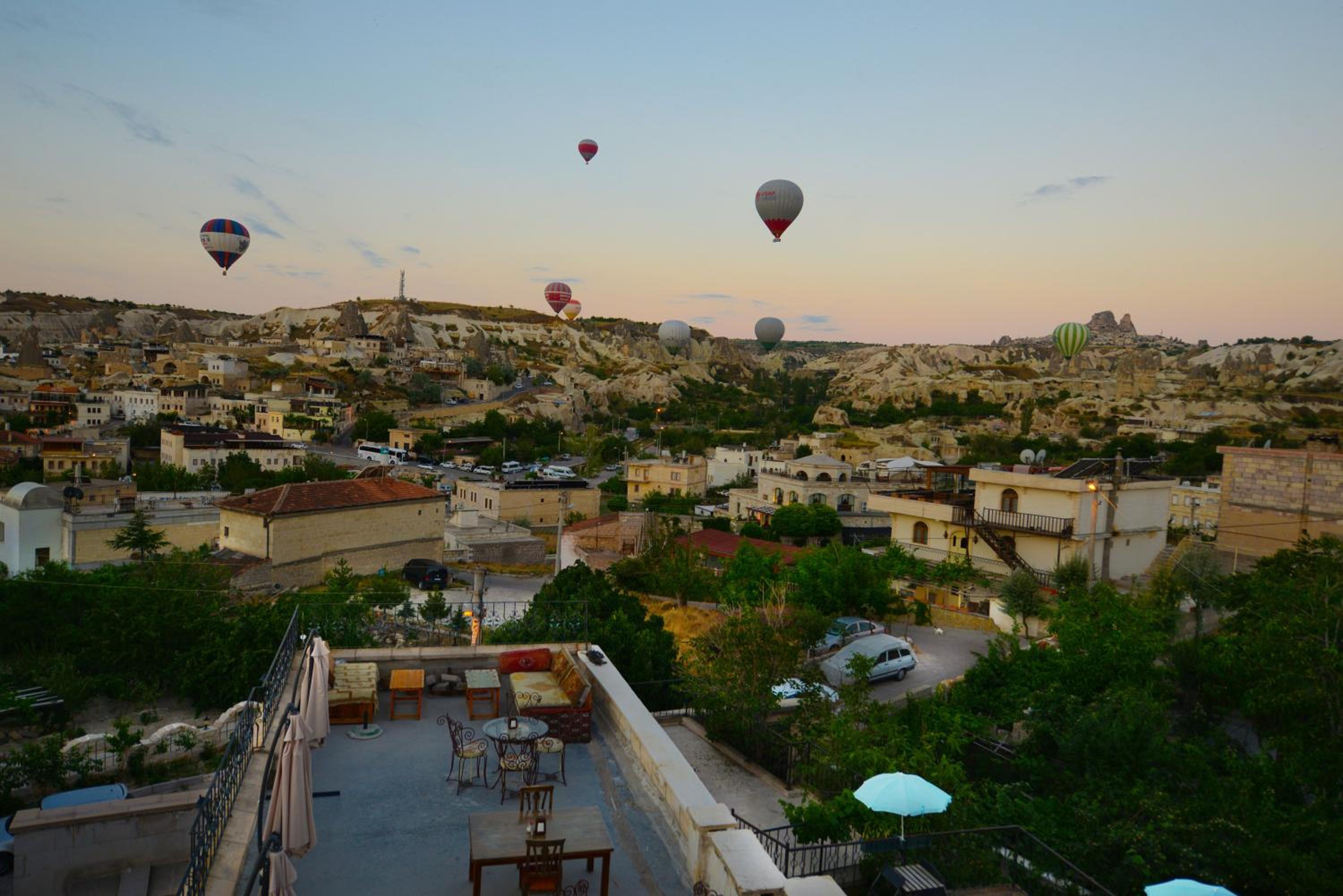 Vineyard Cave Hotel - Image 12