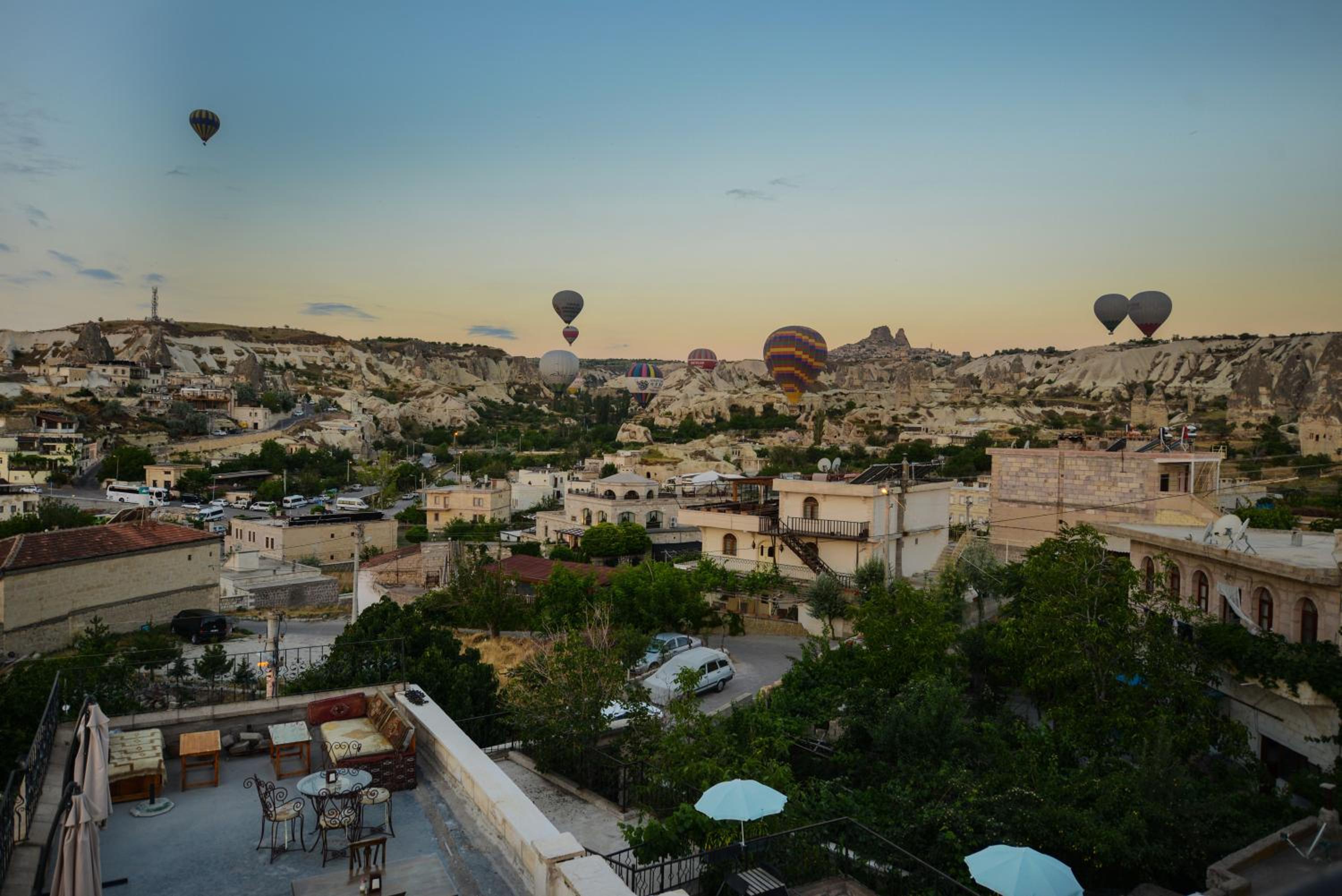 Vineyard Cave Hotel - Image 30