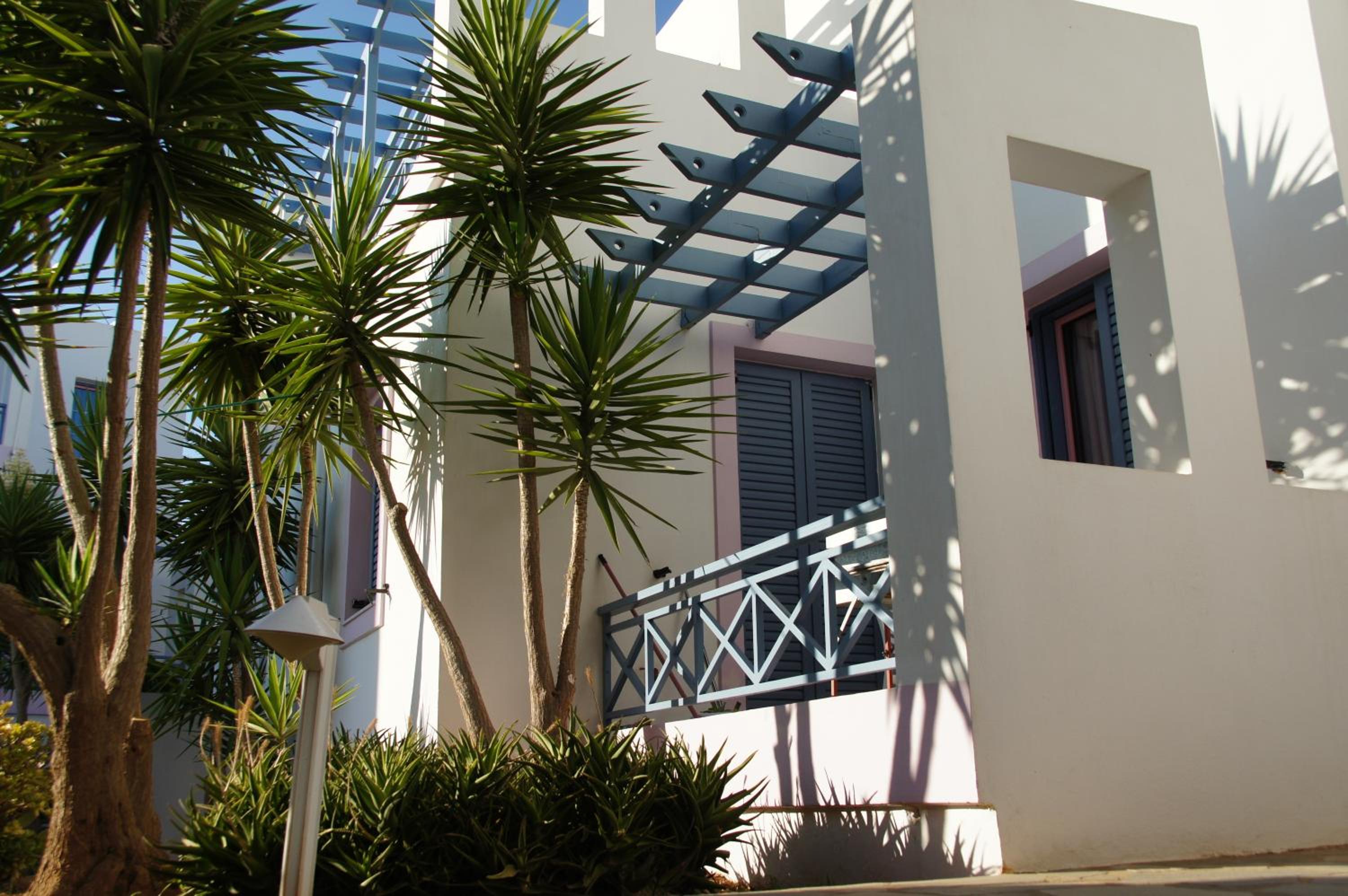 Cybele Apartments