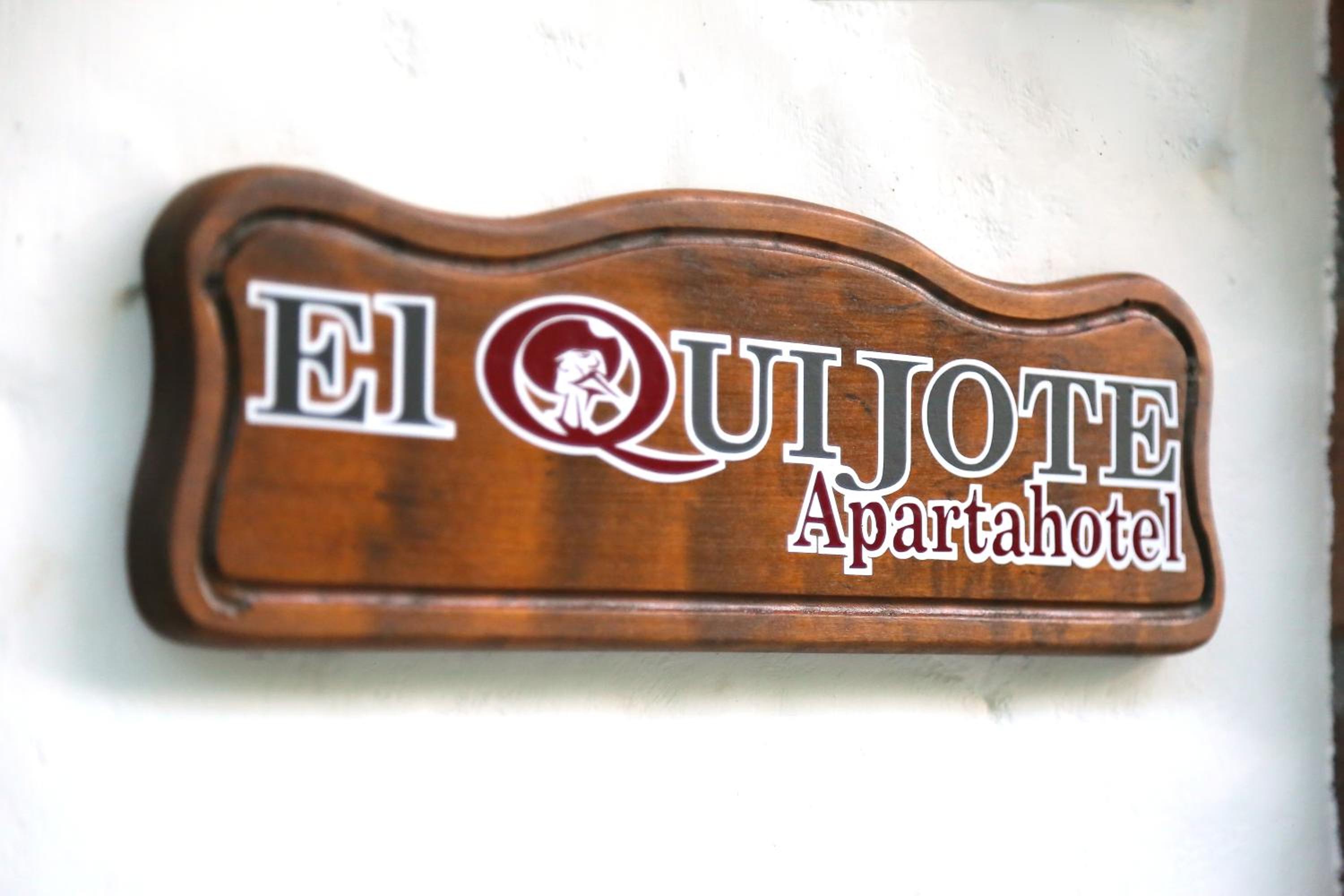 El Quijote Apartahotel