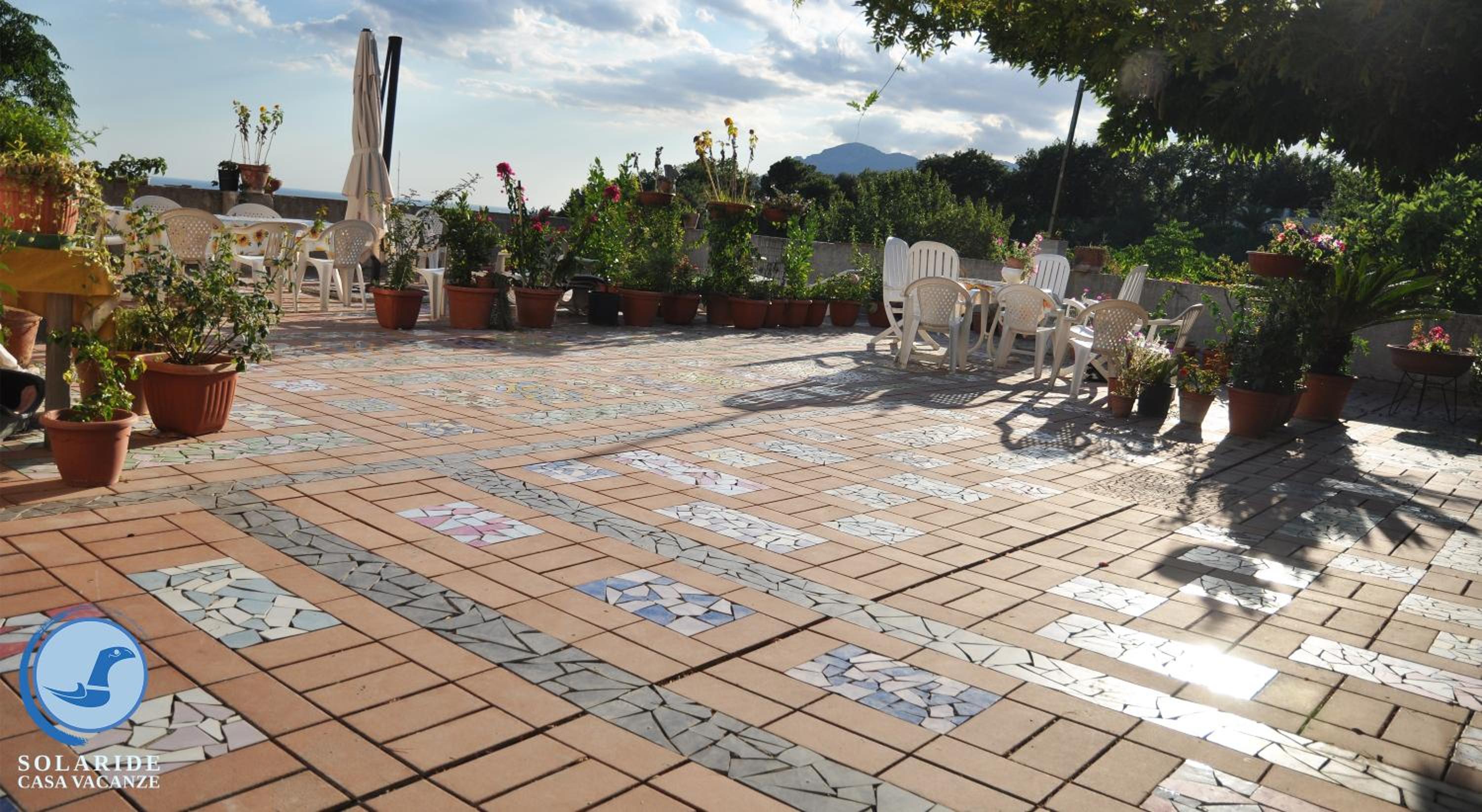 RESIDENCE SOLARIDE apartments, FREE PRIVATE PARKING WITH VIDEOSURVELLIANCE and SHUTTLE SERVICE