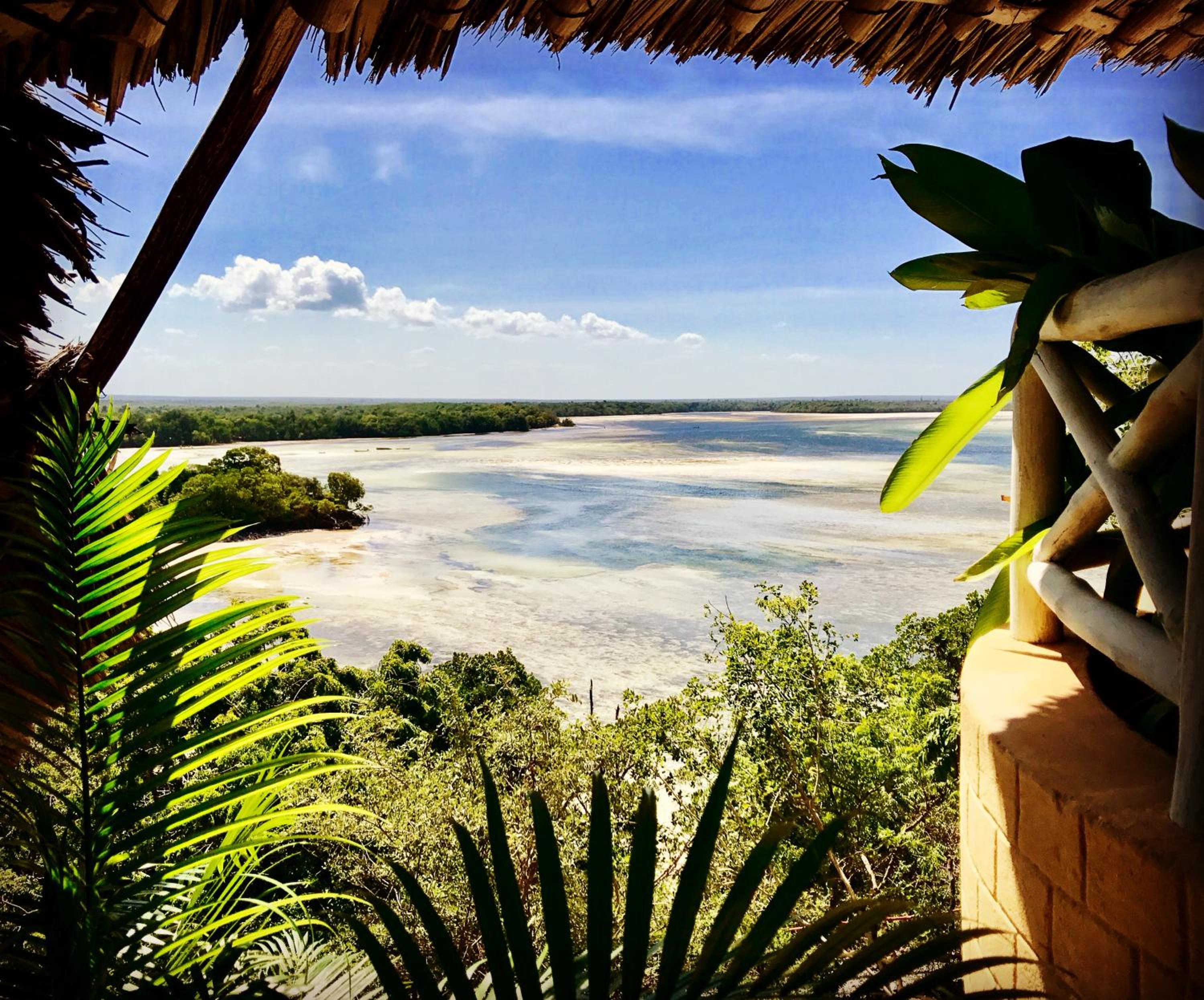 Rock and Sea Resort