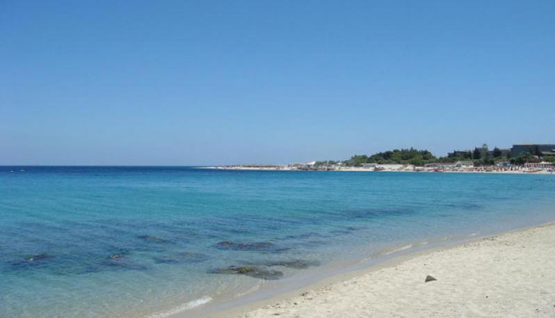 Laku beach view 5