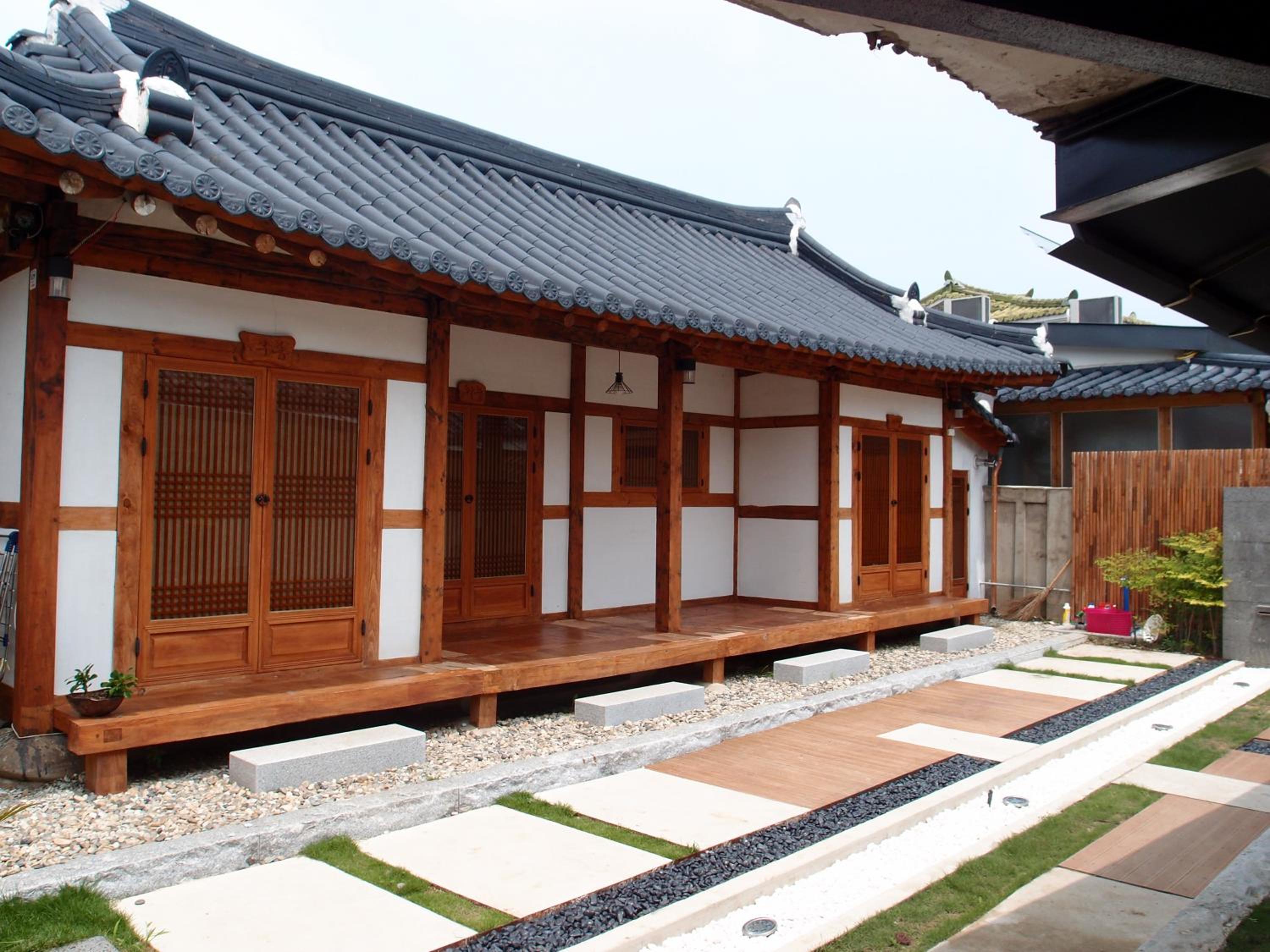 Sarangroo