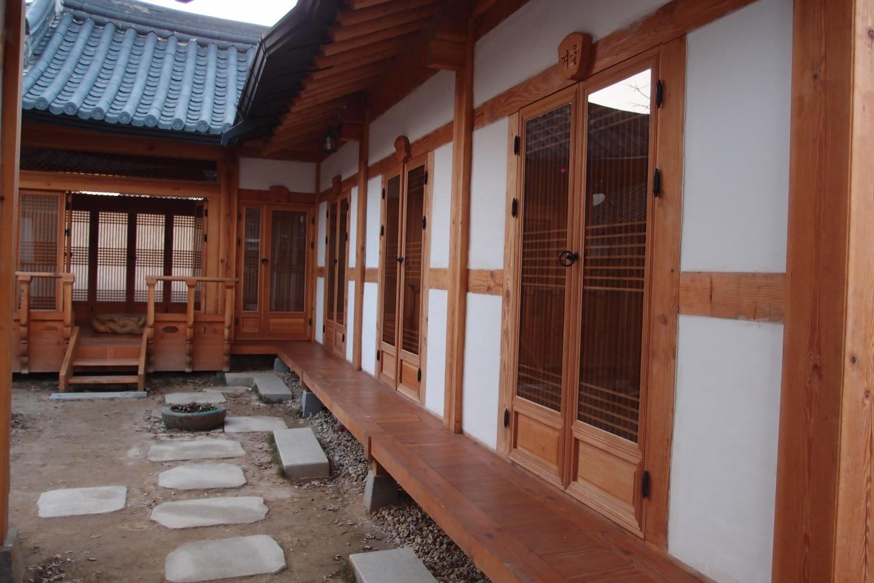 Sarangroo