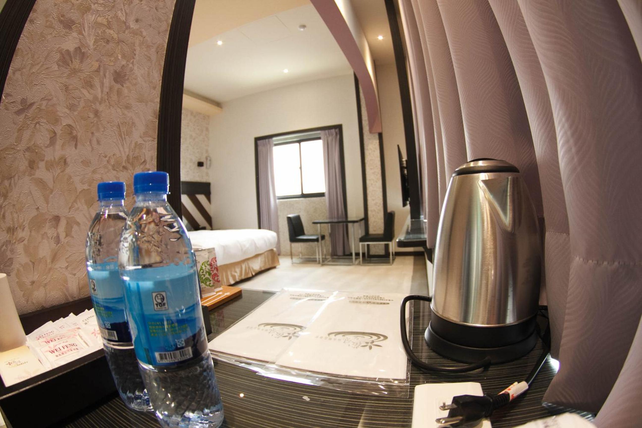 Wei Feng Exquisite Motel Pintung Branch