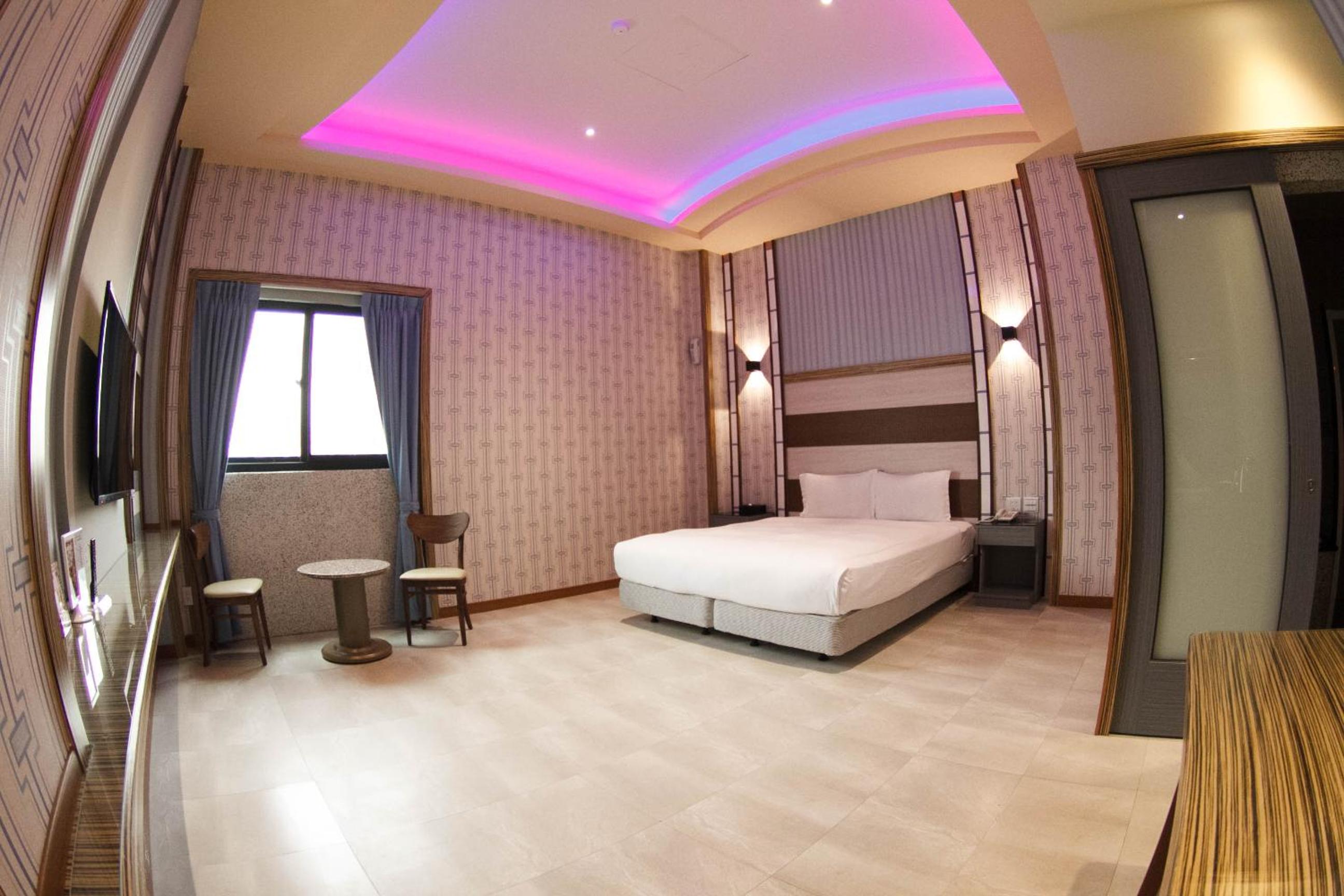 Wei Feng Exquisite Motel Pintung Branch