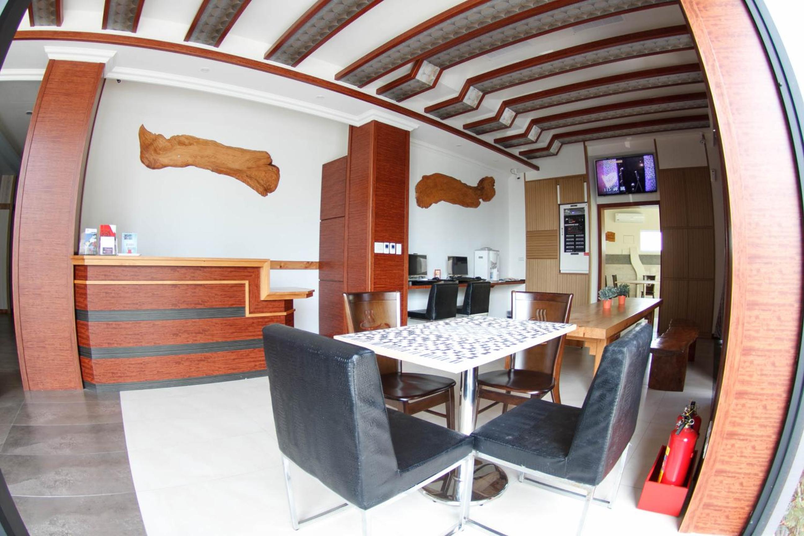 Wei Feng Exquisite Motel Pintung Branch