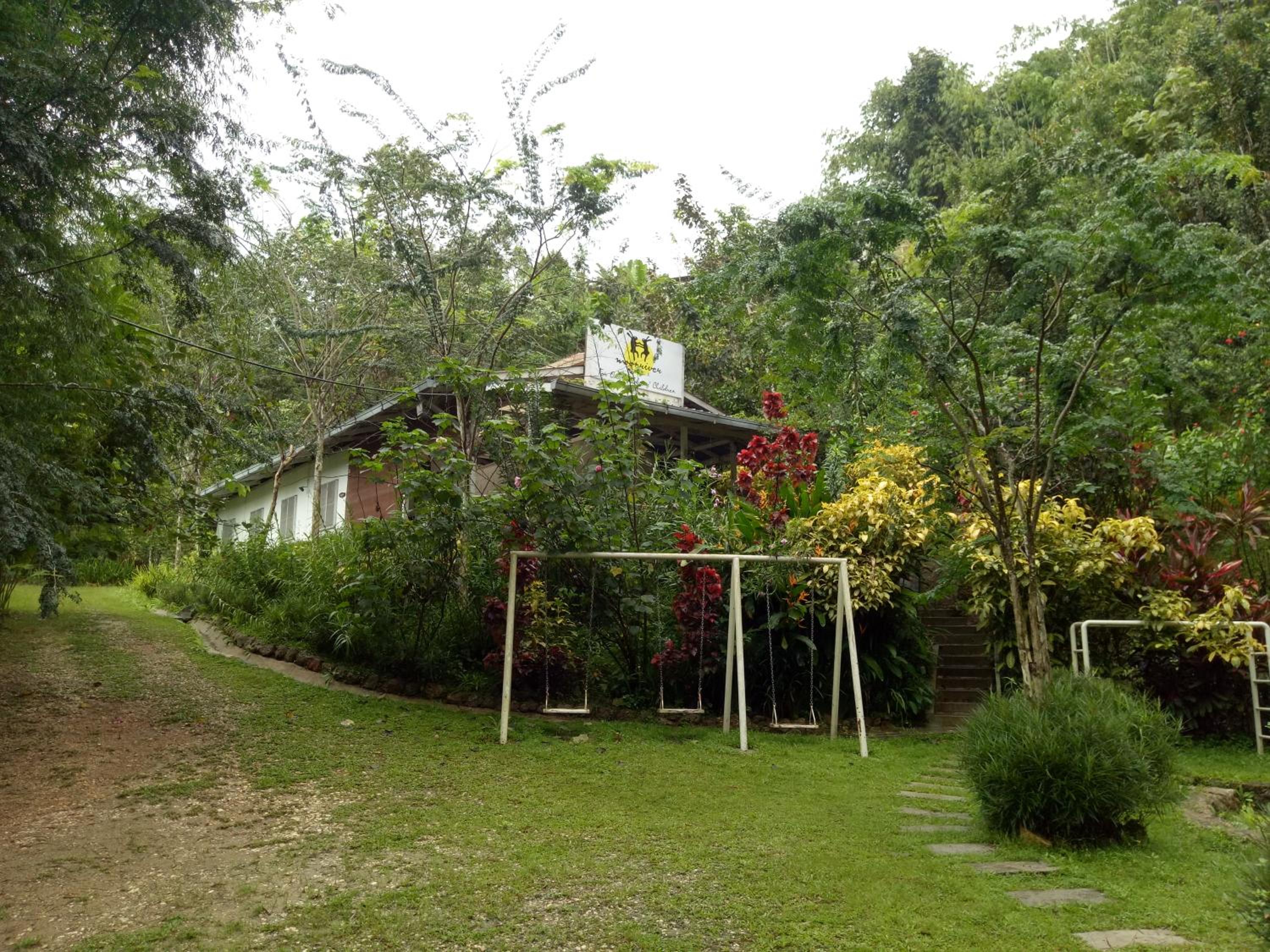 Moonriver Lodge