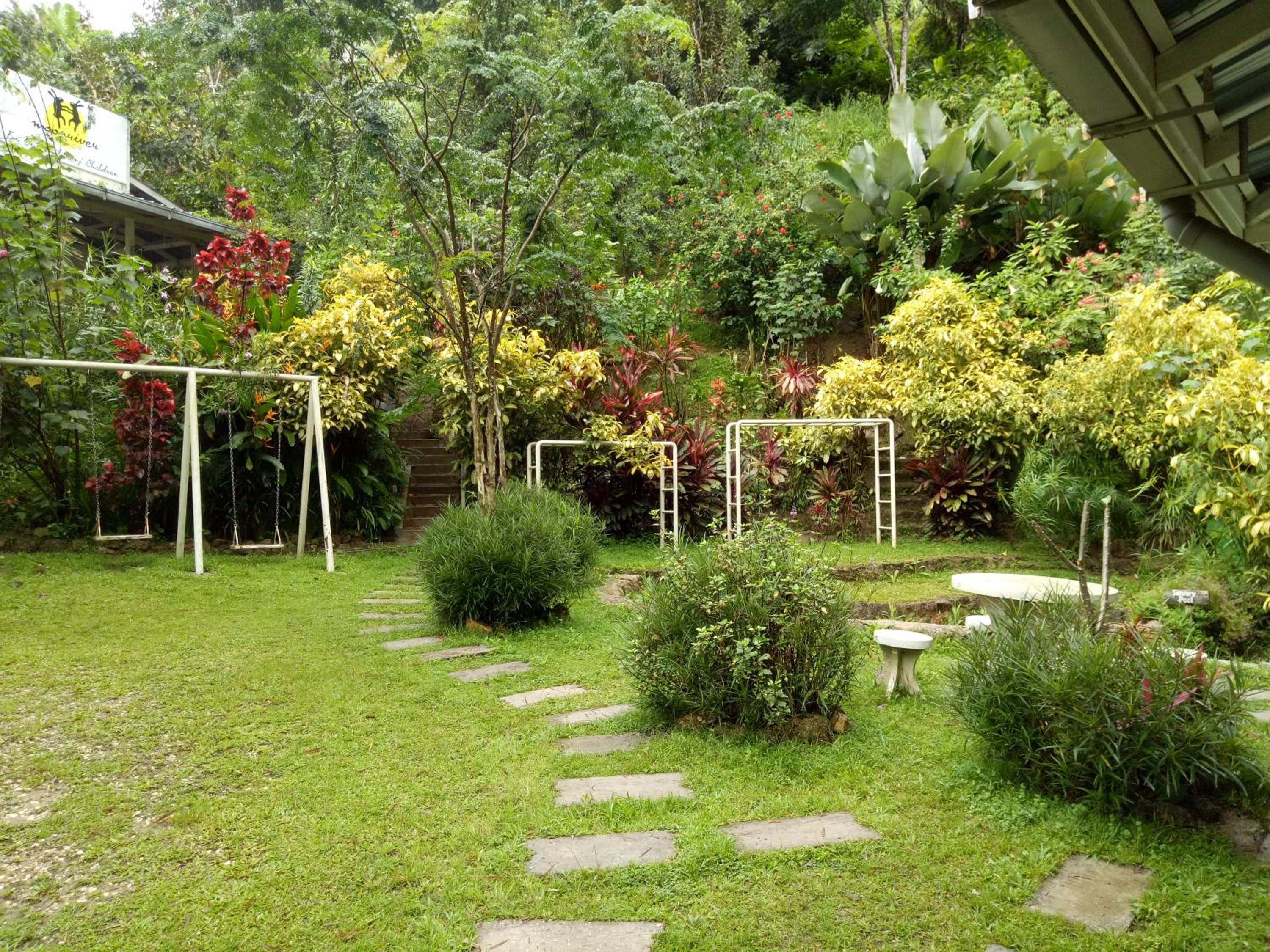 Moonriver Lodge