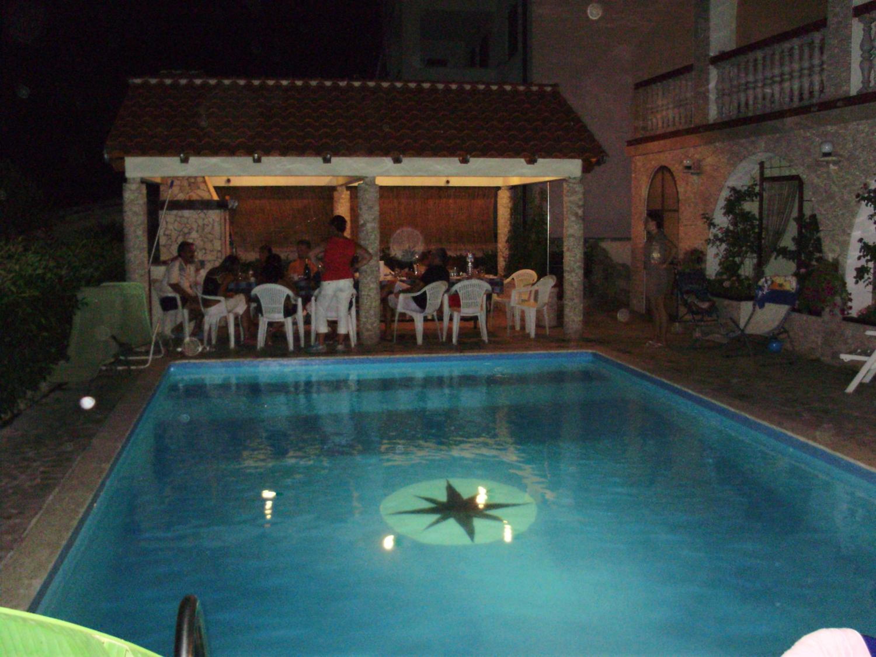 Photo 35