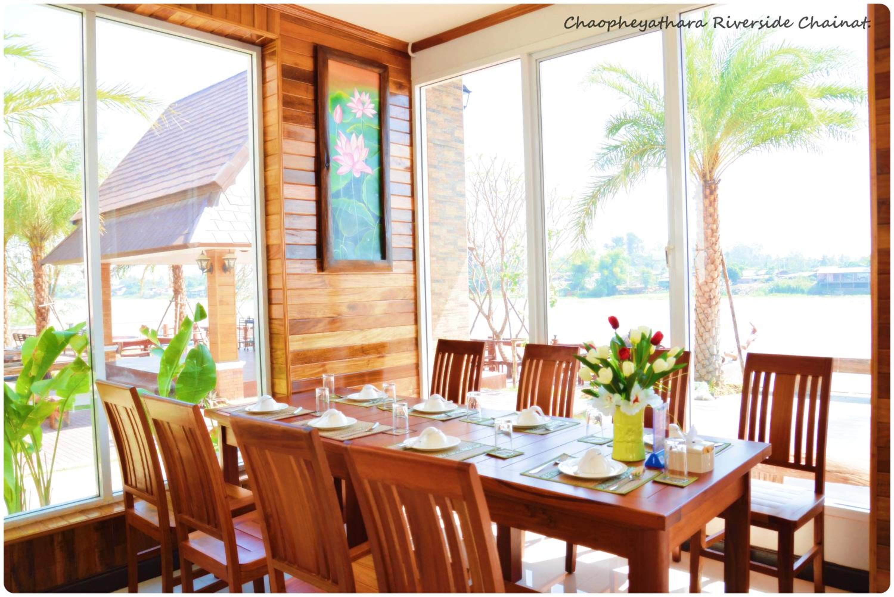 Chaophayathara Riverside Hotel