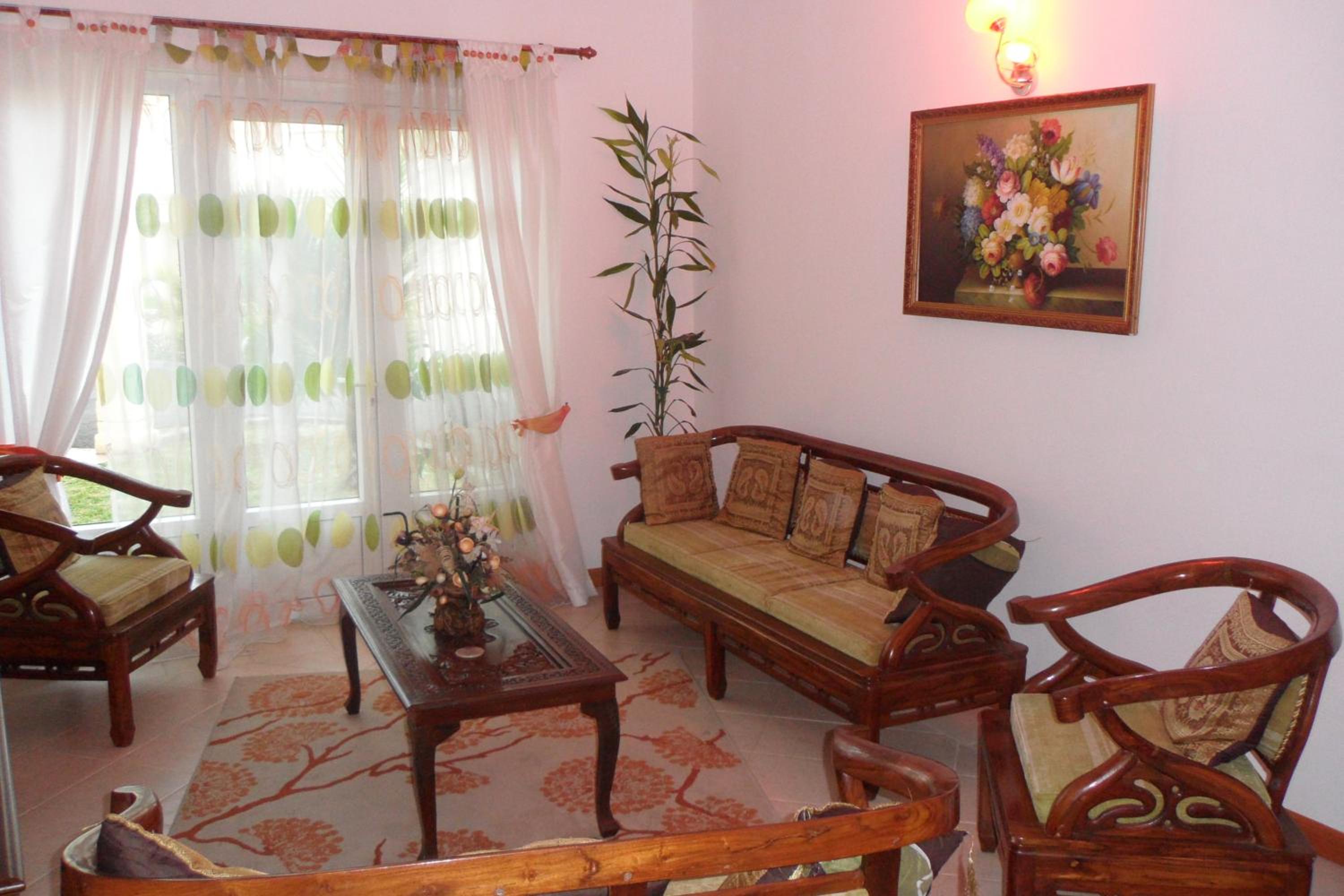 Golden Rod villa