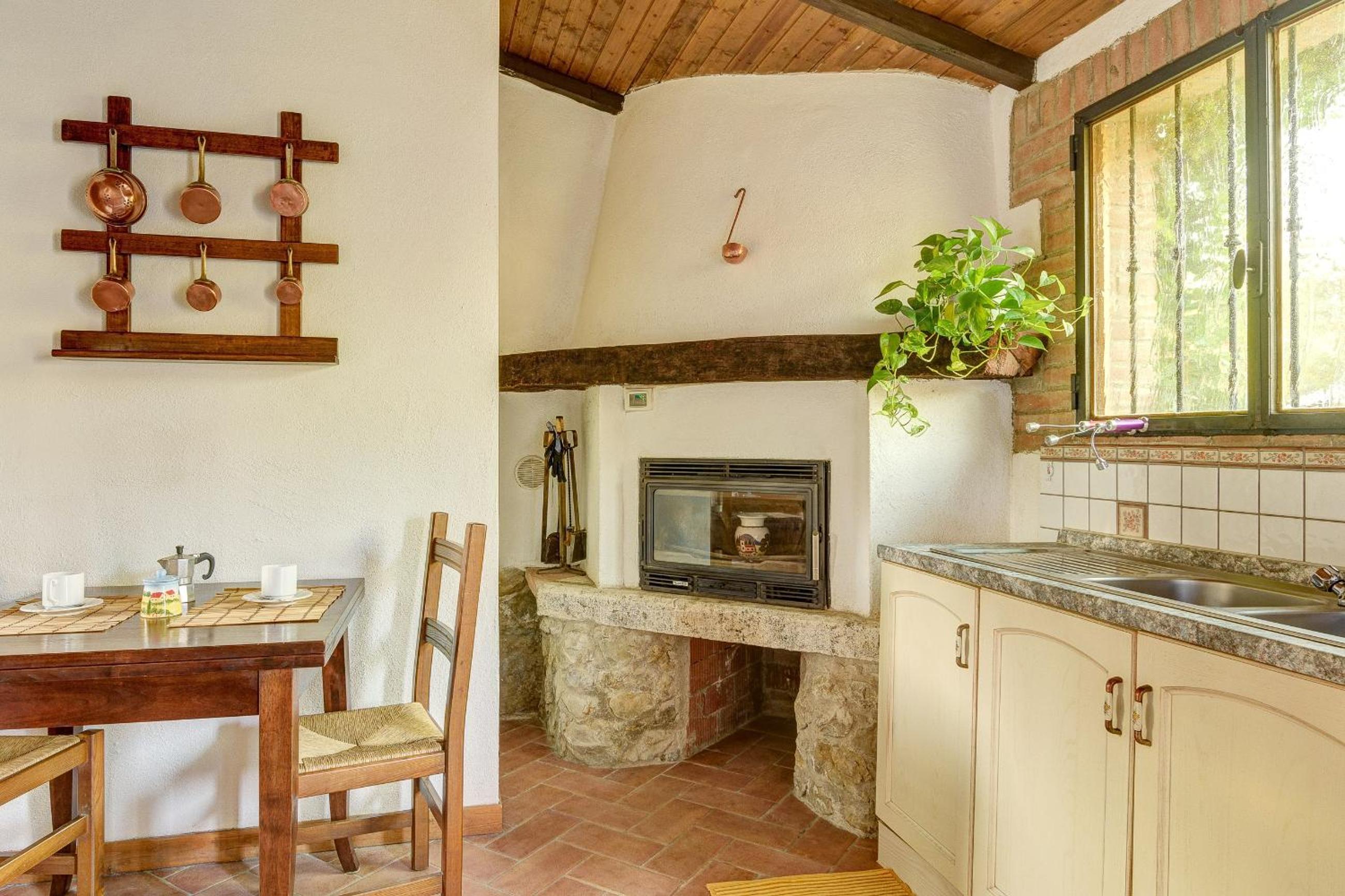 Secret Haven en La Croce — kitchen