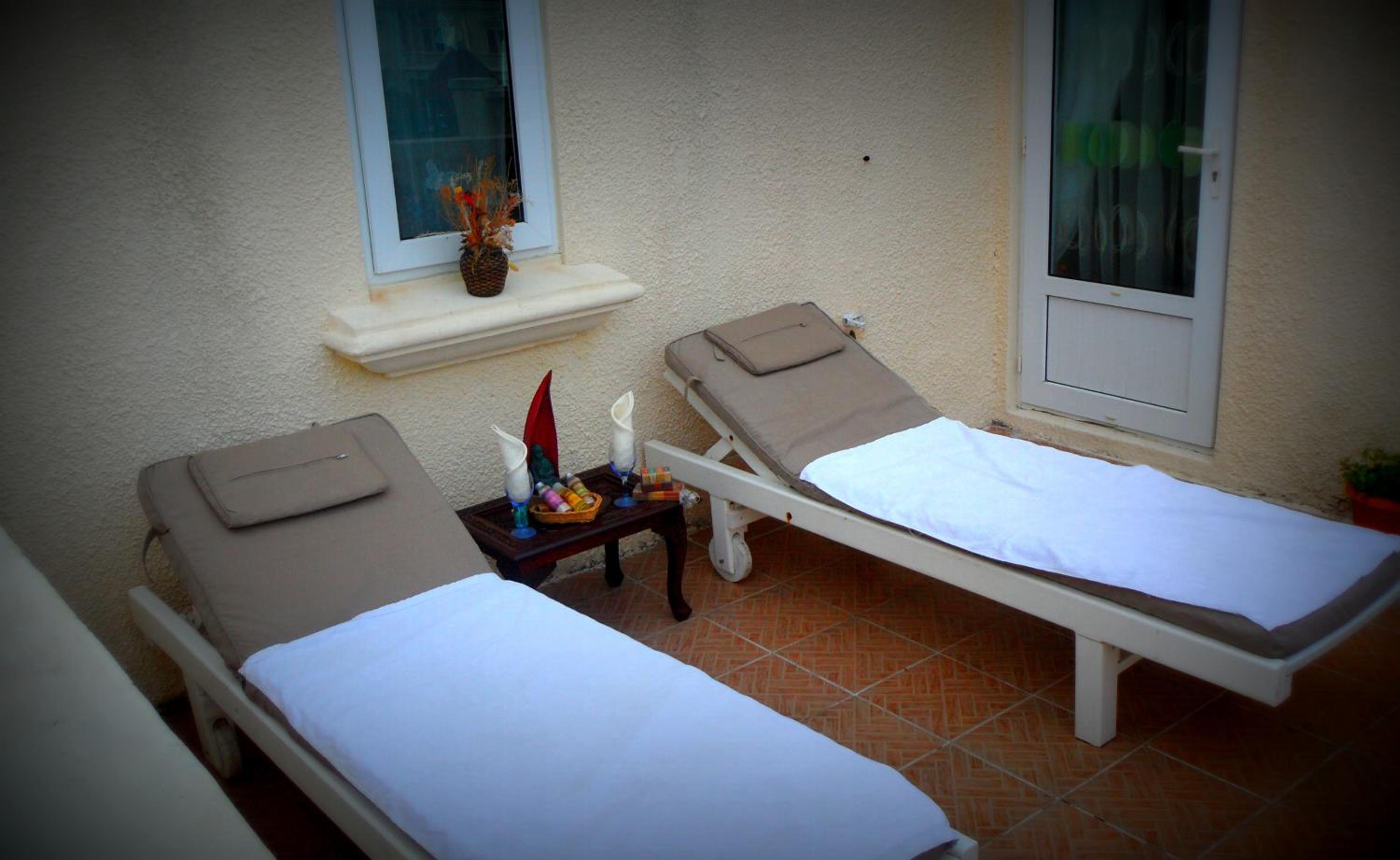 Golden Rod villa