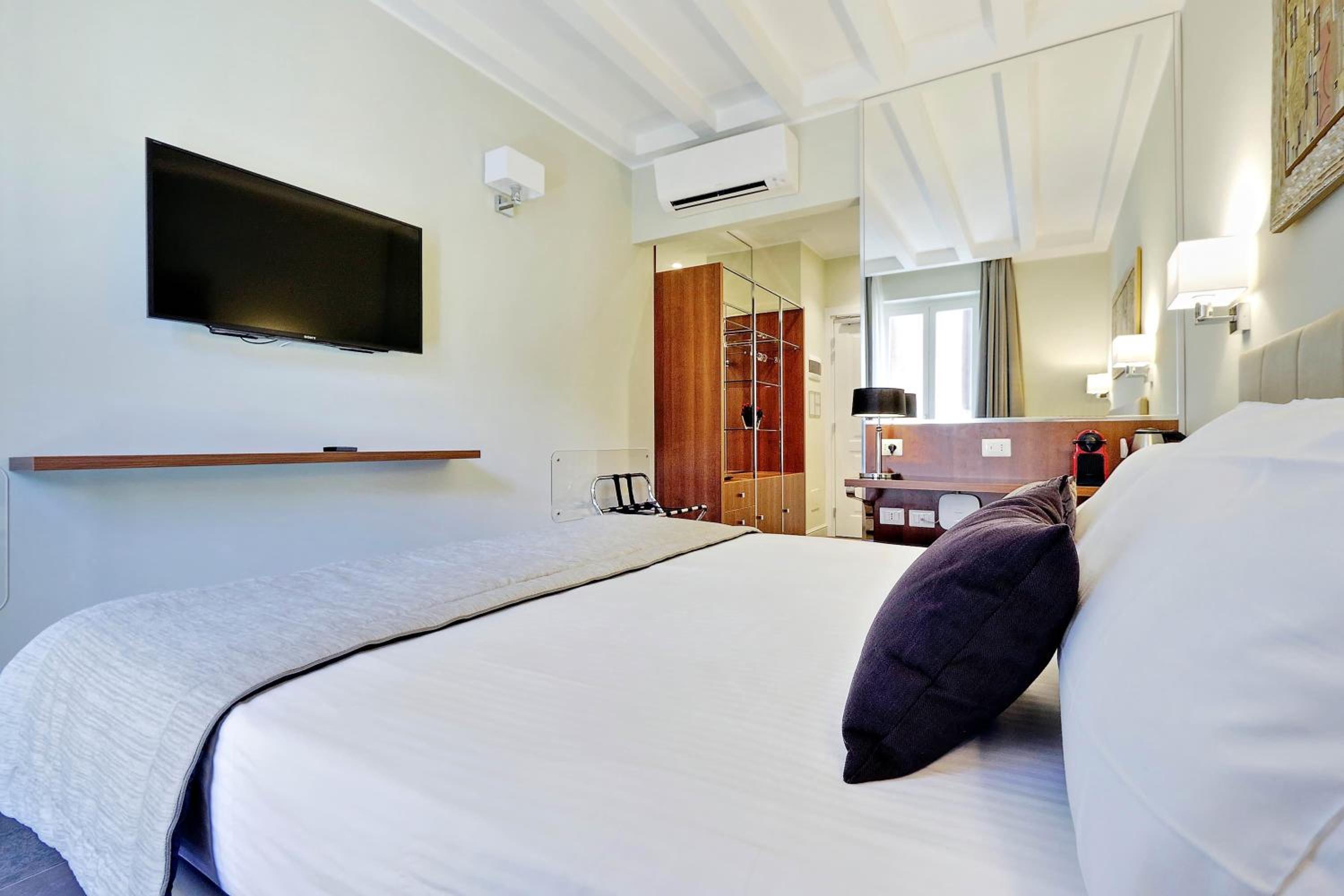 Piazza Venezia Grand Suite