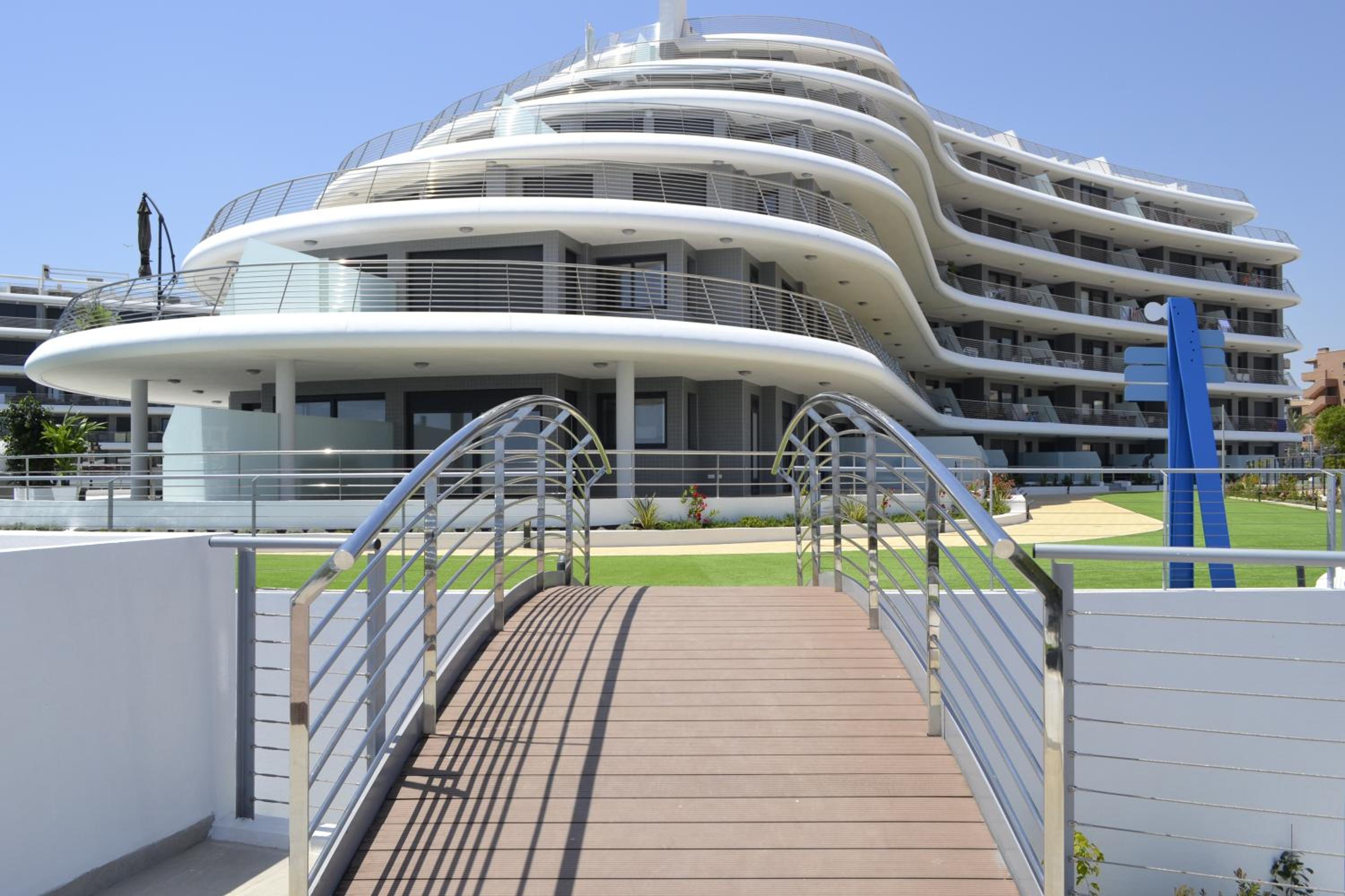 Amazing Infinity View Apartment