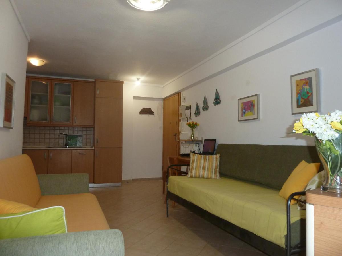 Seaside Apartment view 5