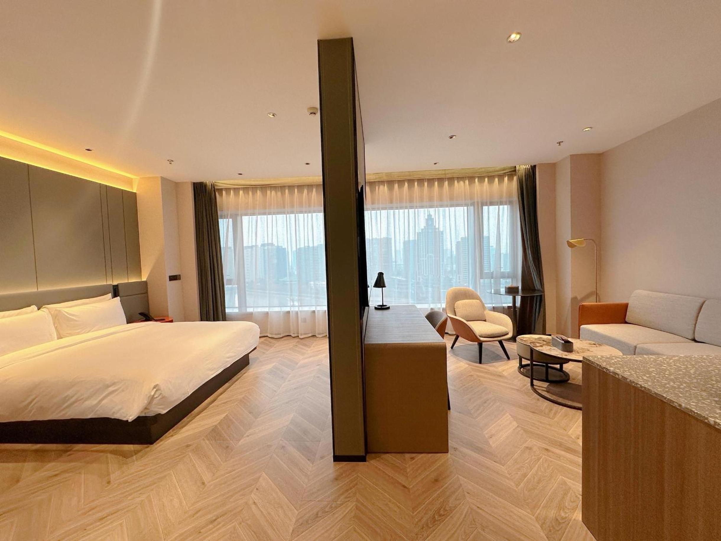 Atour S Hotel Ningbo Zhousu Yejiang
