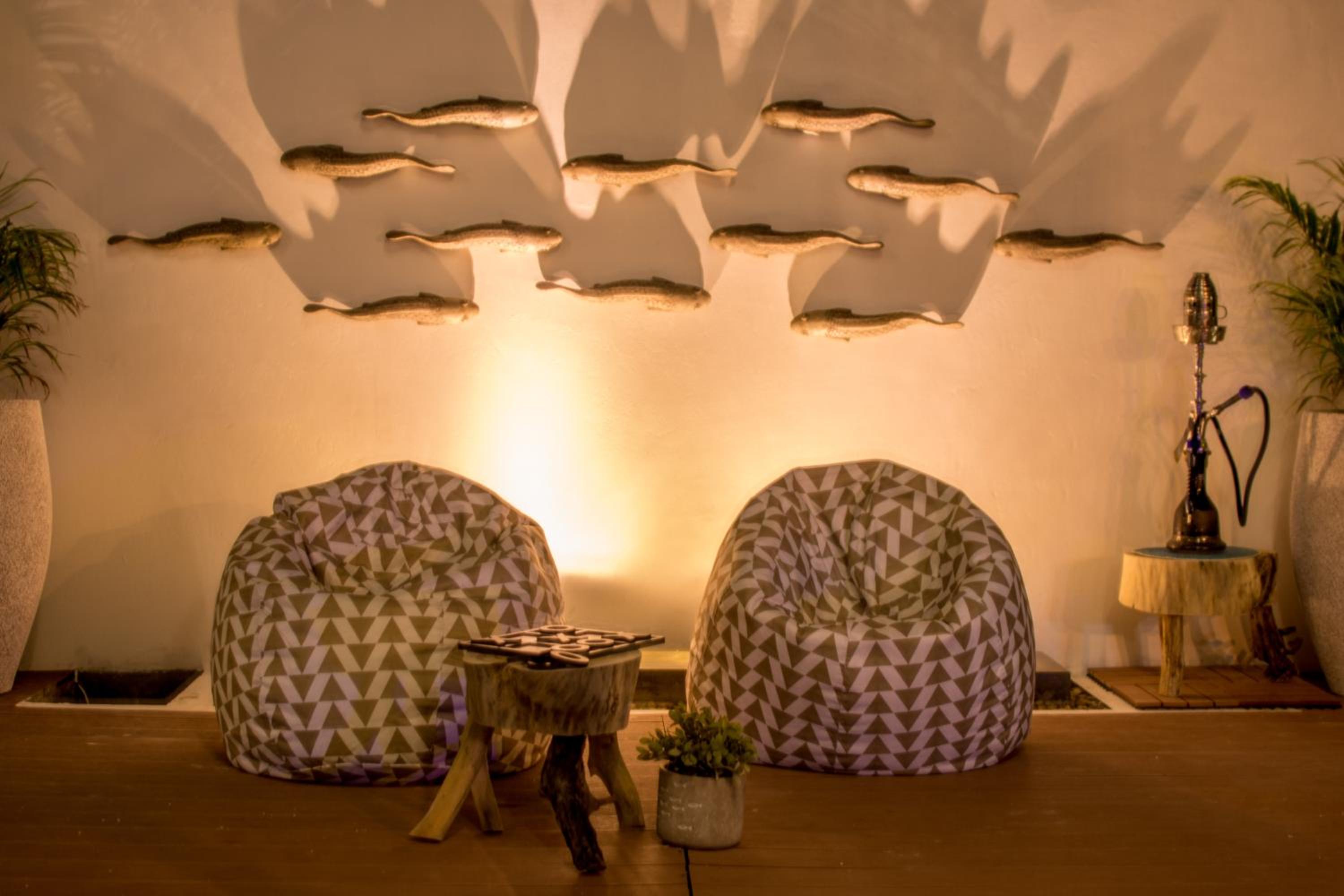 Veli Vilaa Dhiffushi - Beachfront