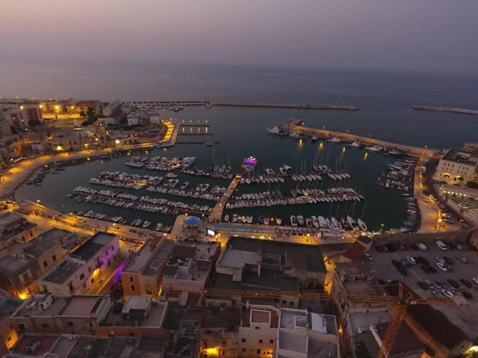 B&B LA BAIA Sea Rooms