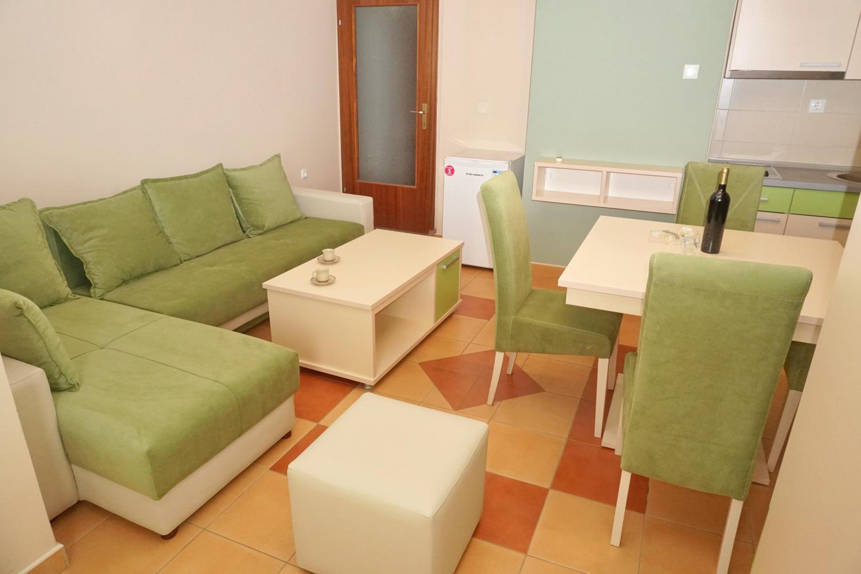 Apartments Ristak