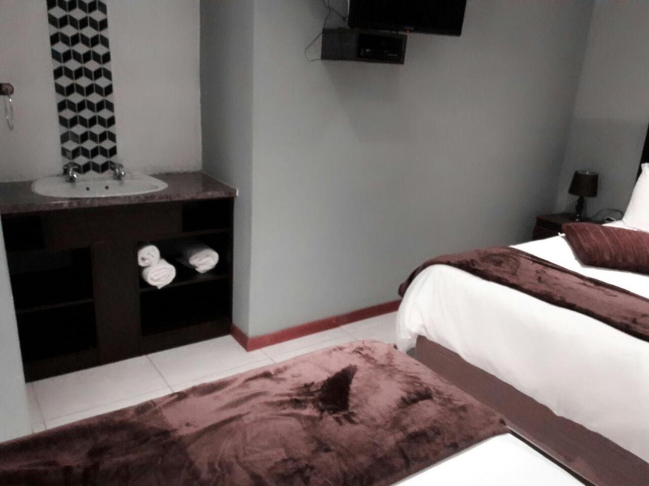 Photo 41