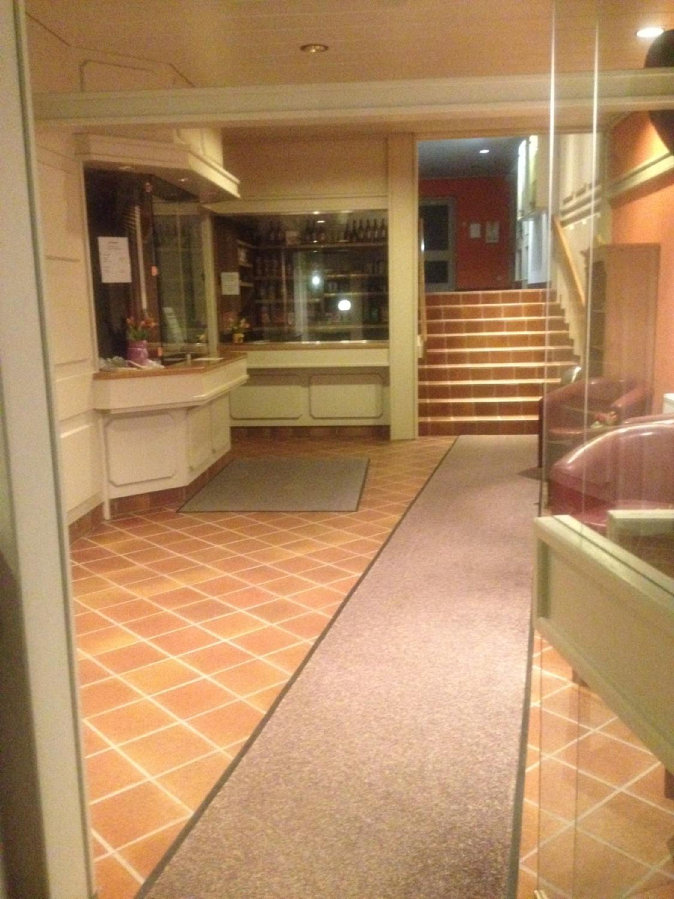 Photo 28