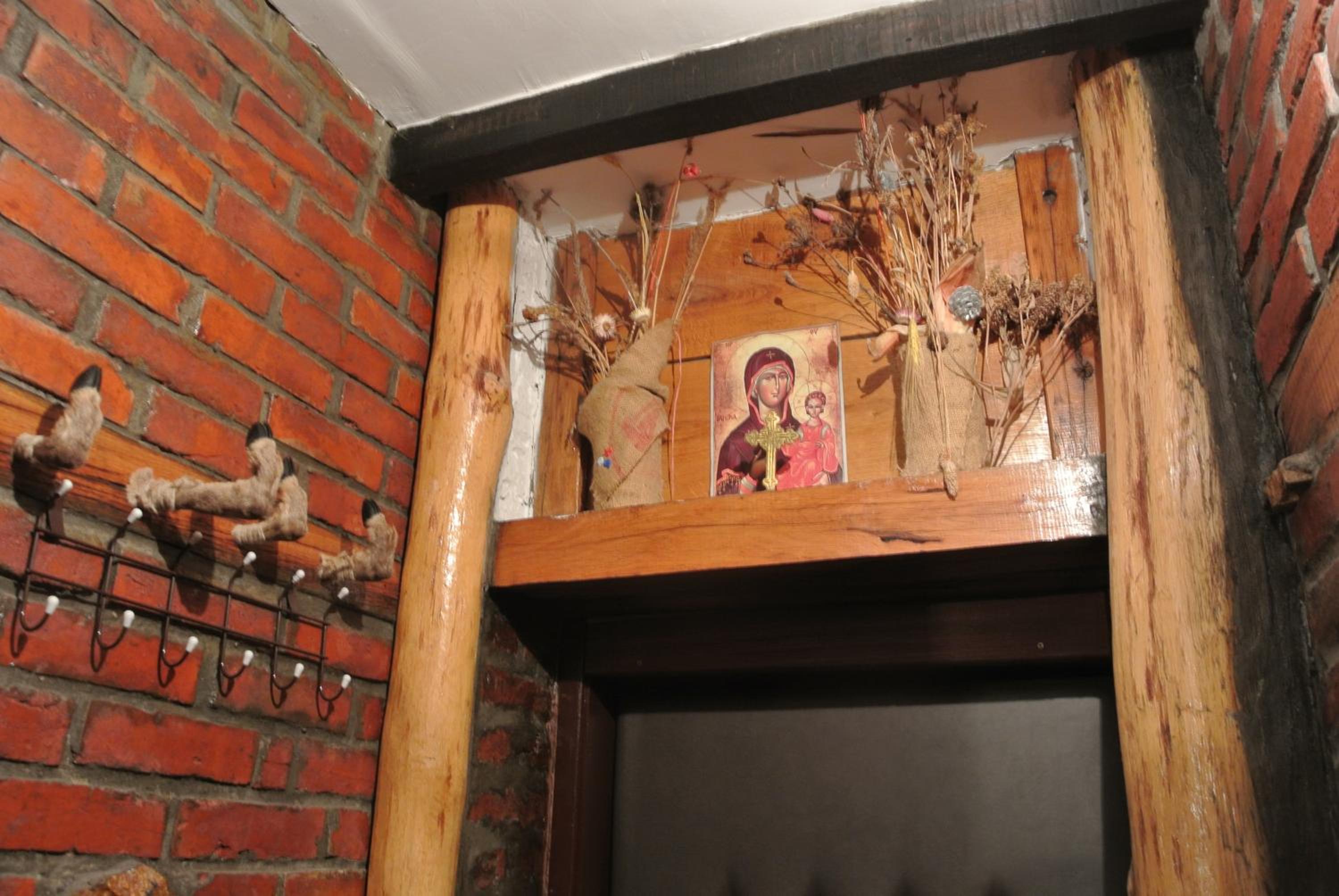 Photo 33