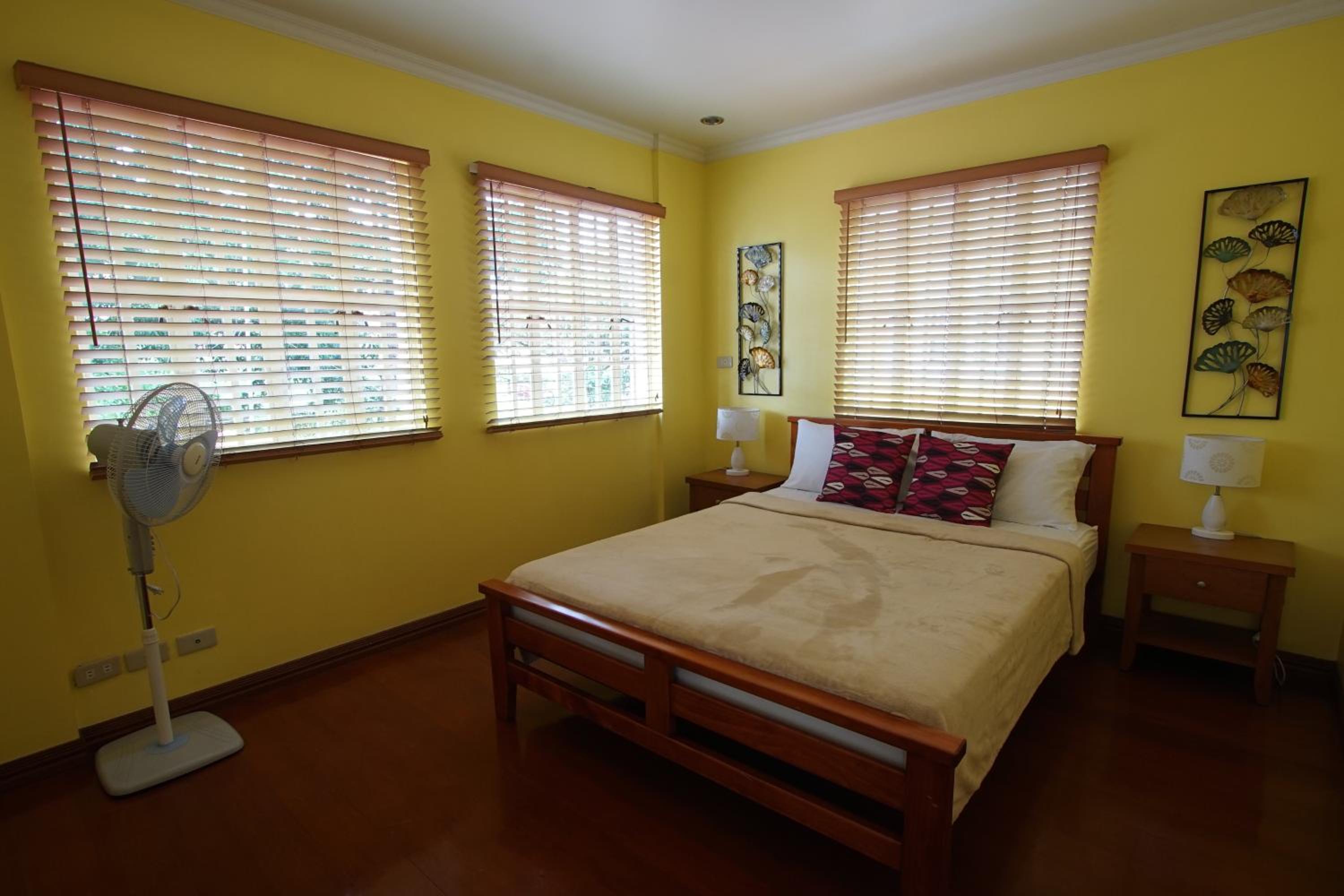 Charming Tagaytay Vacation Home, Tagaytay - 10