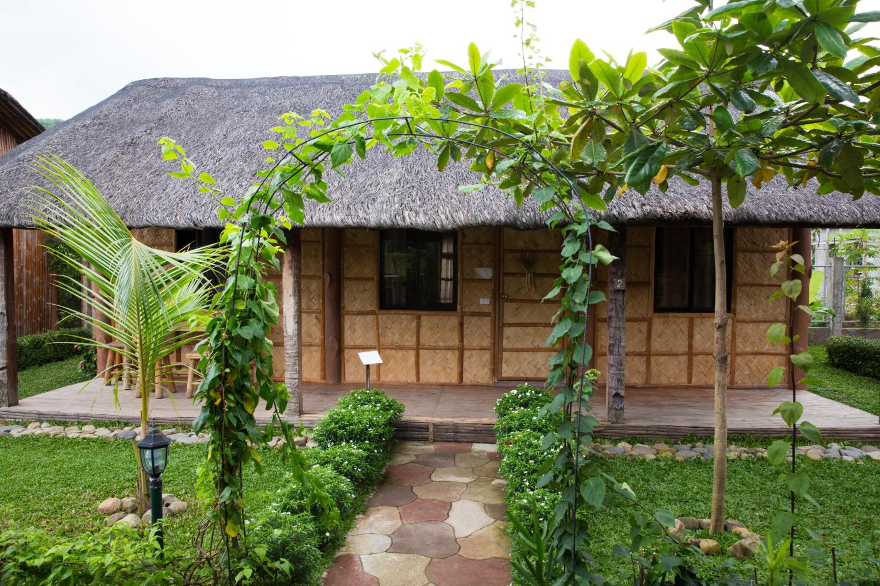 Calayo Beach Resort