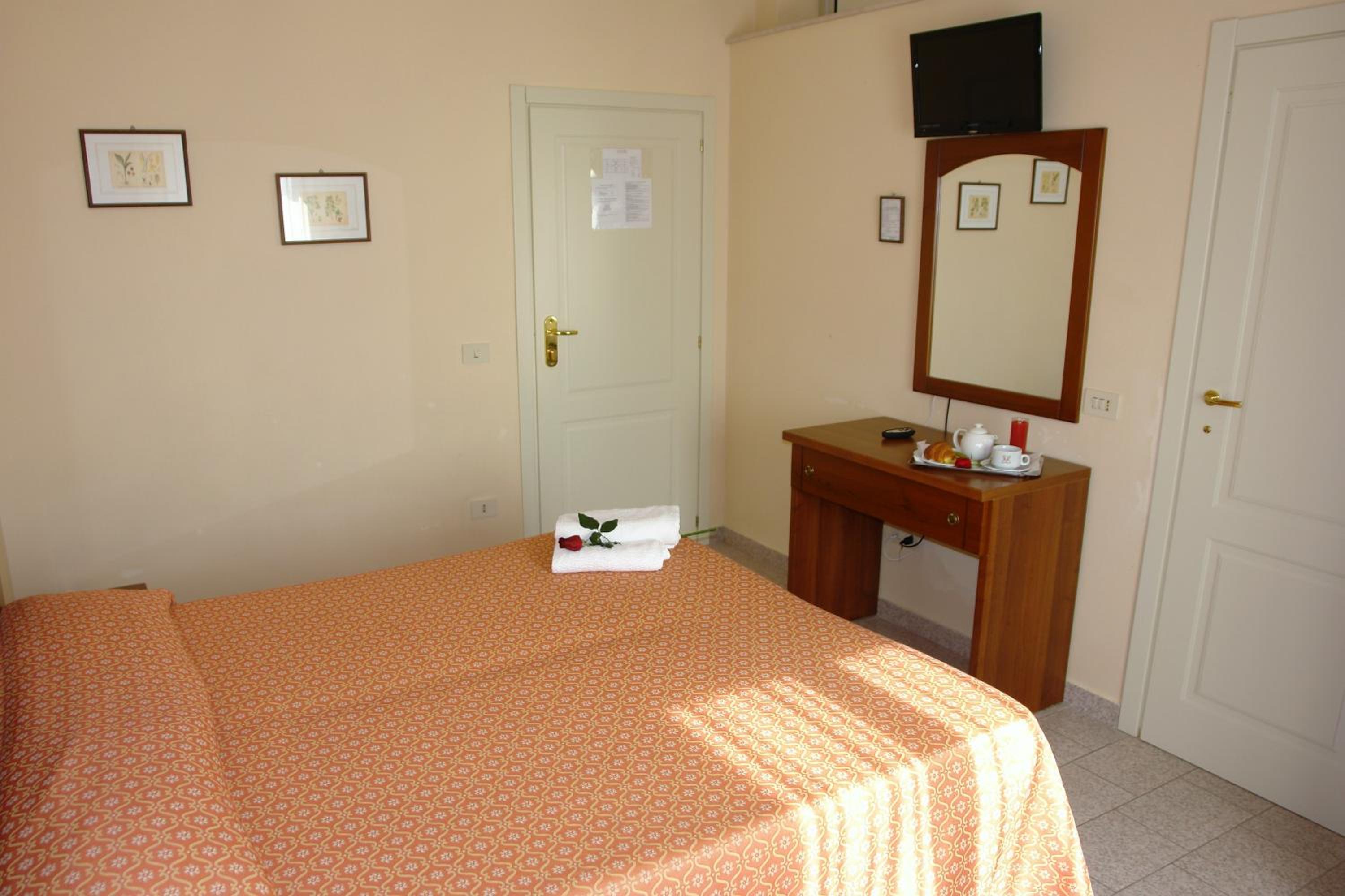 San Giovanni Rotondo Vacations - Hotel Sollievo - San Gennaro - Property Image 7