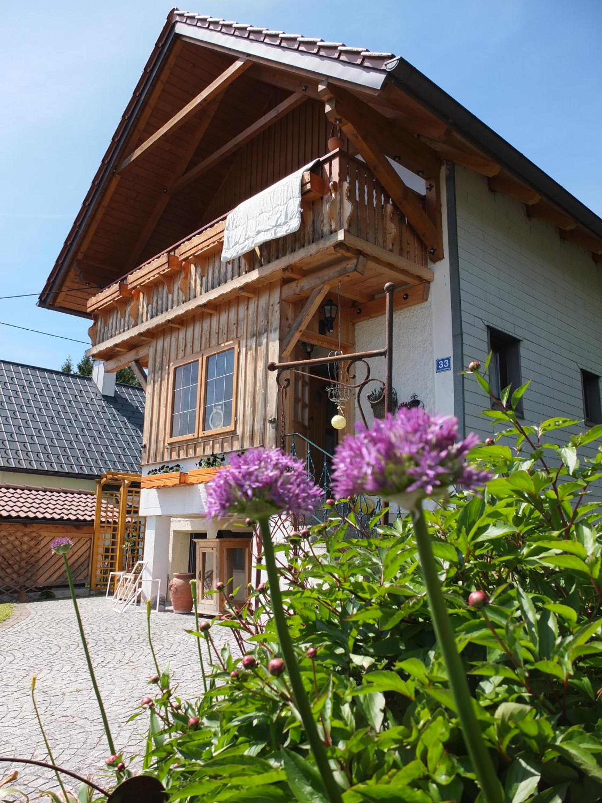 Ferienhaus in der Schlipfing mit Garten