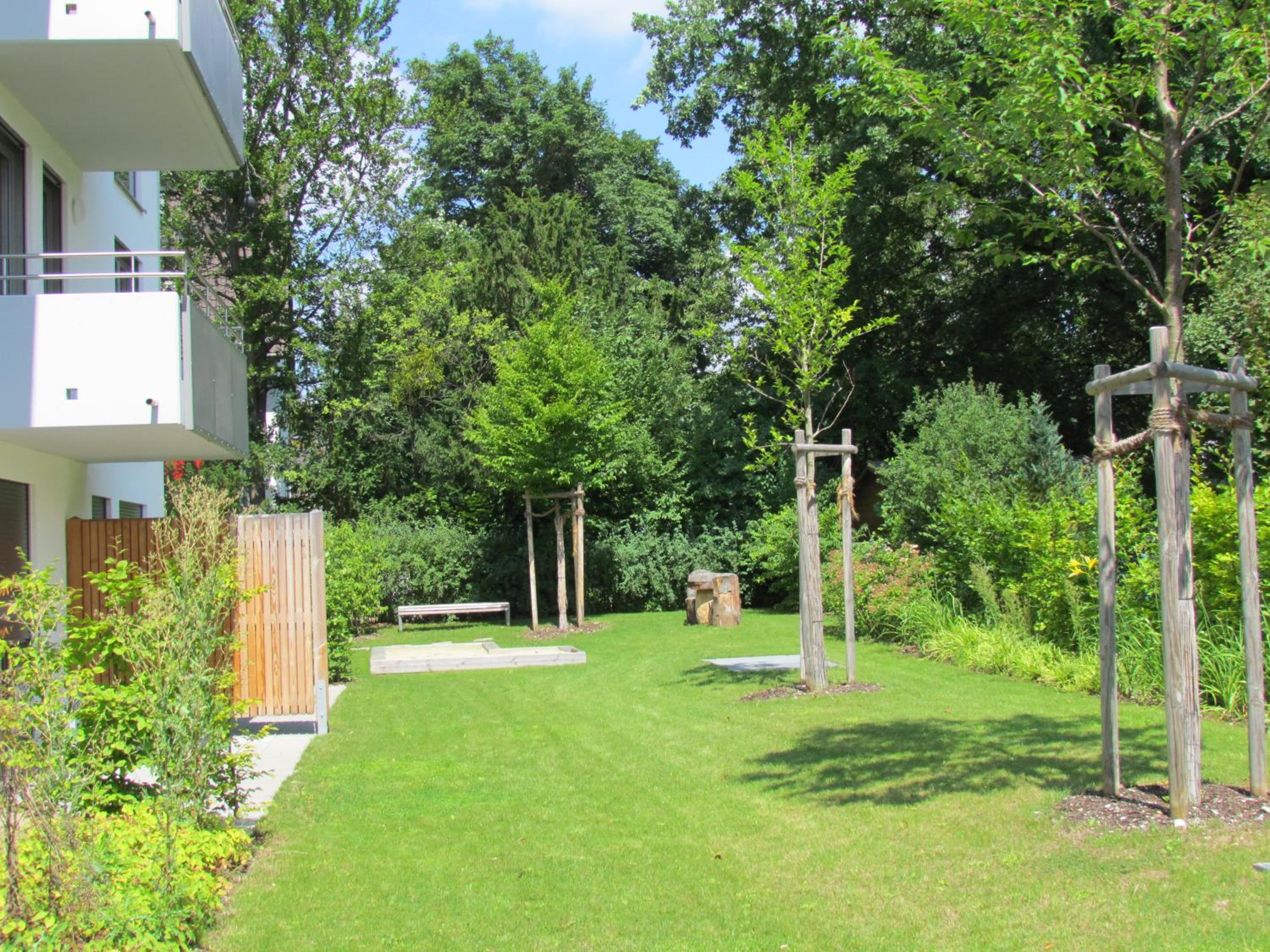 AMENITY-Garden-Apartments