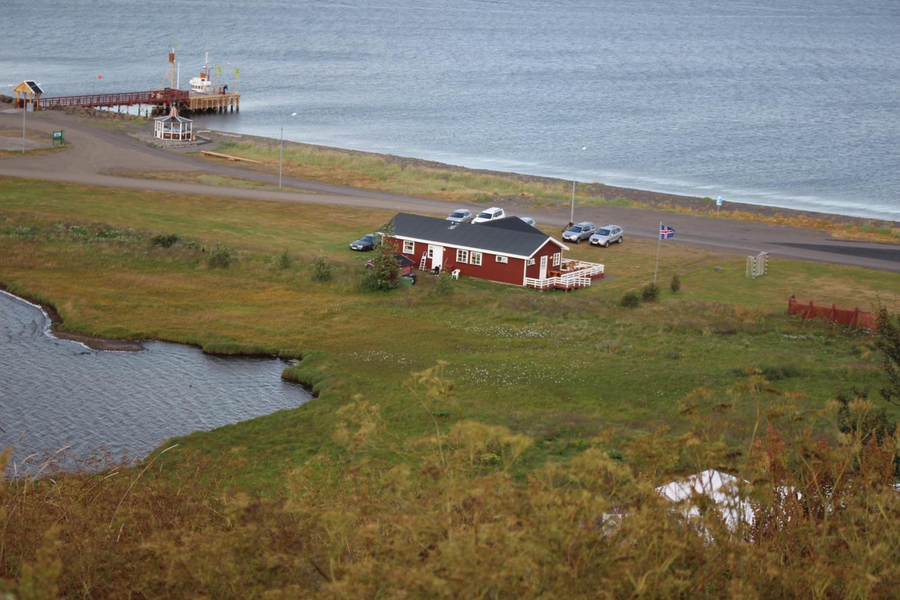 The Viking Country Club