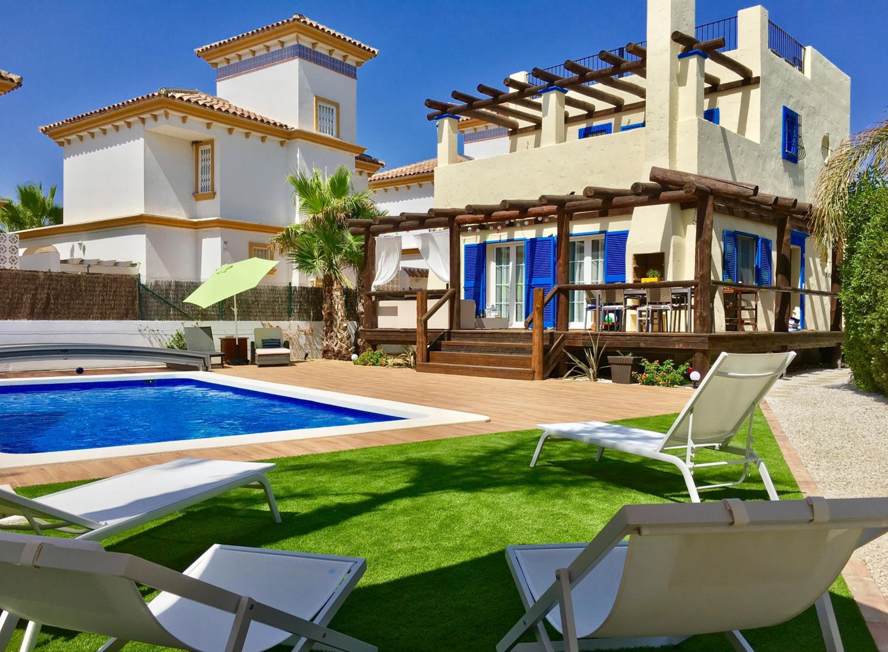 Hotel Villa La Caleta - Image 1