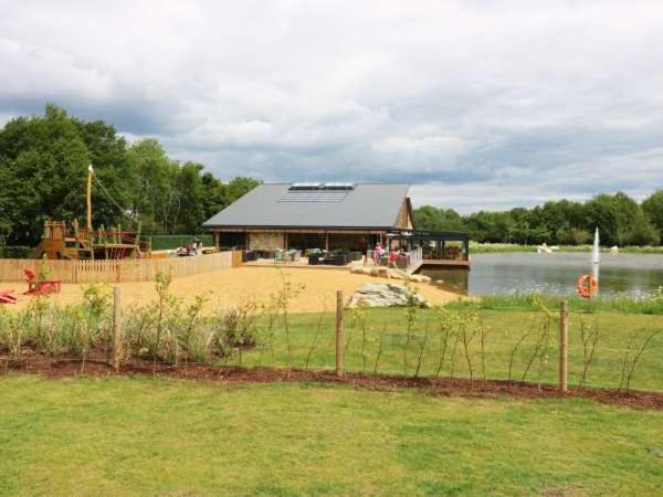 Photo 43