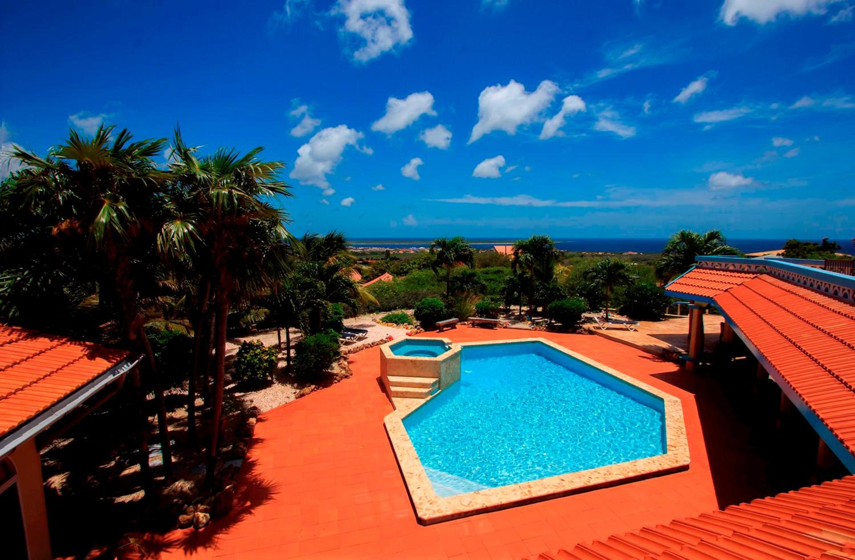 Pool & Wellness