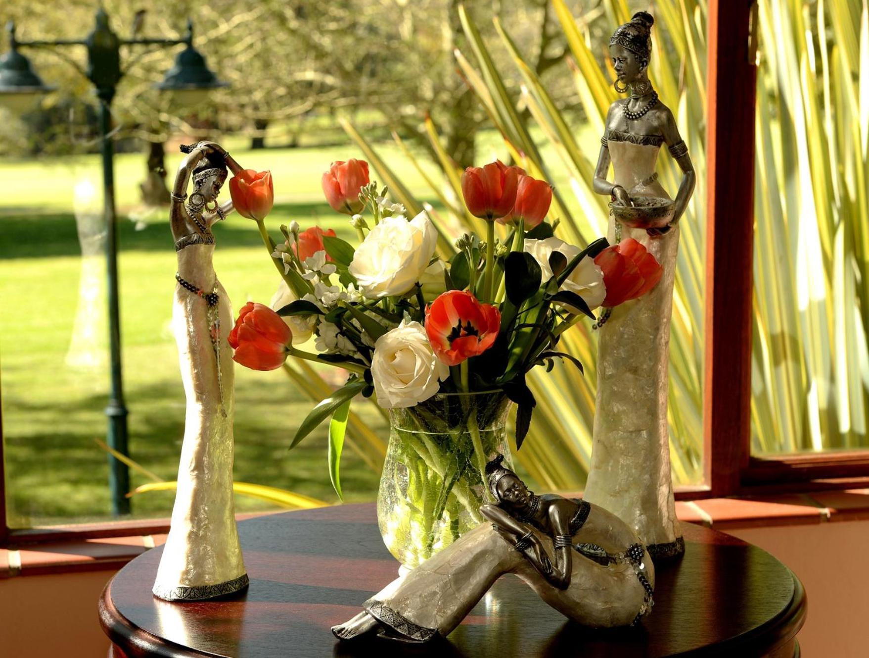 The Woodpecker Inn — photo 9