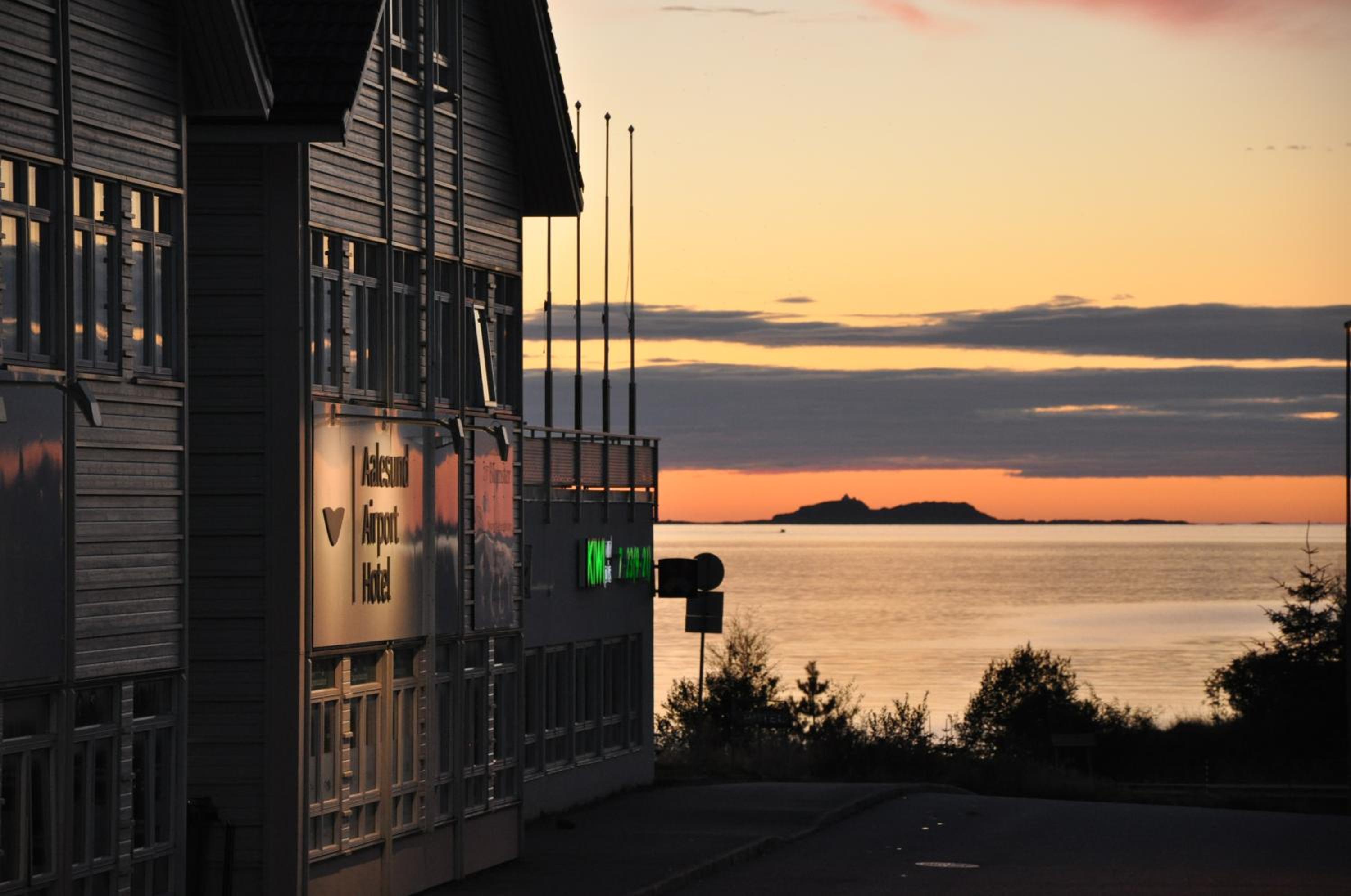 Alesund Vacations - Aalesund Airport Hotel - Property Image 1