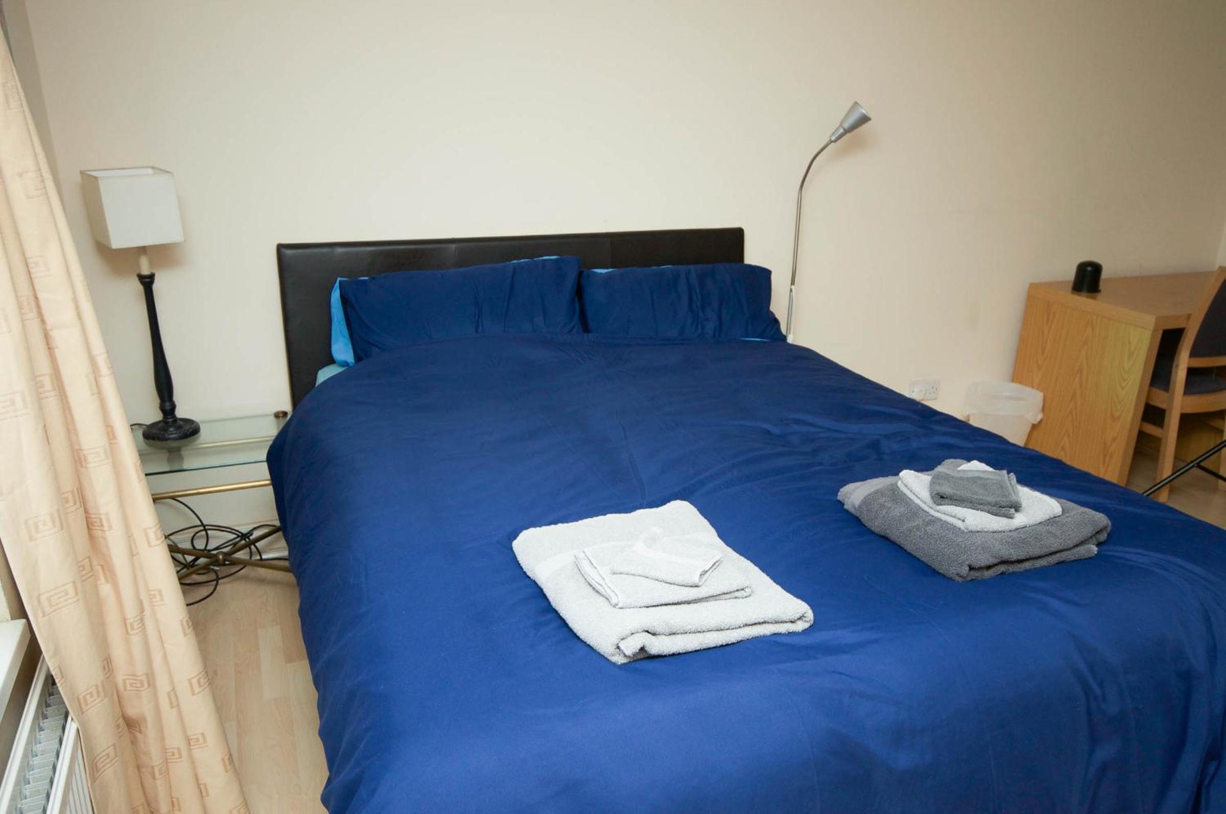 MARLEY MANSIONS APARTMENT - Clarendon