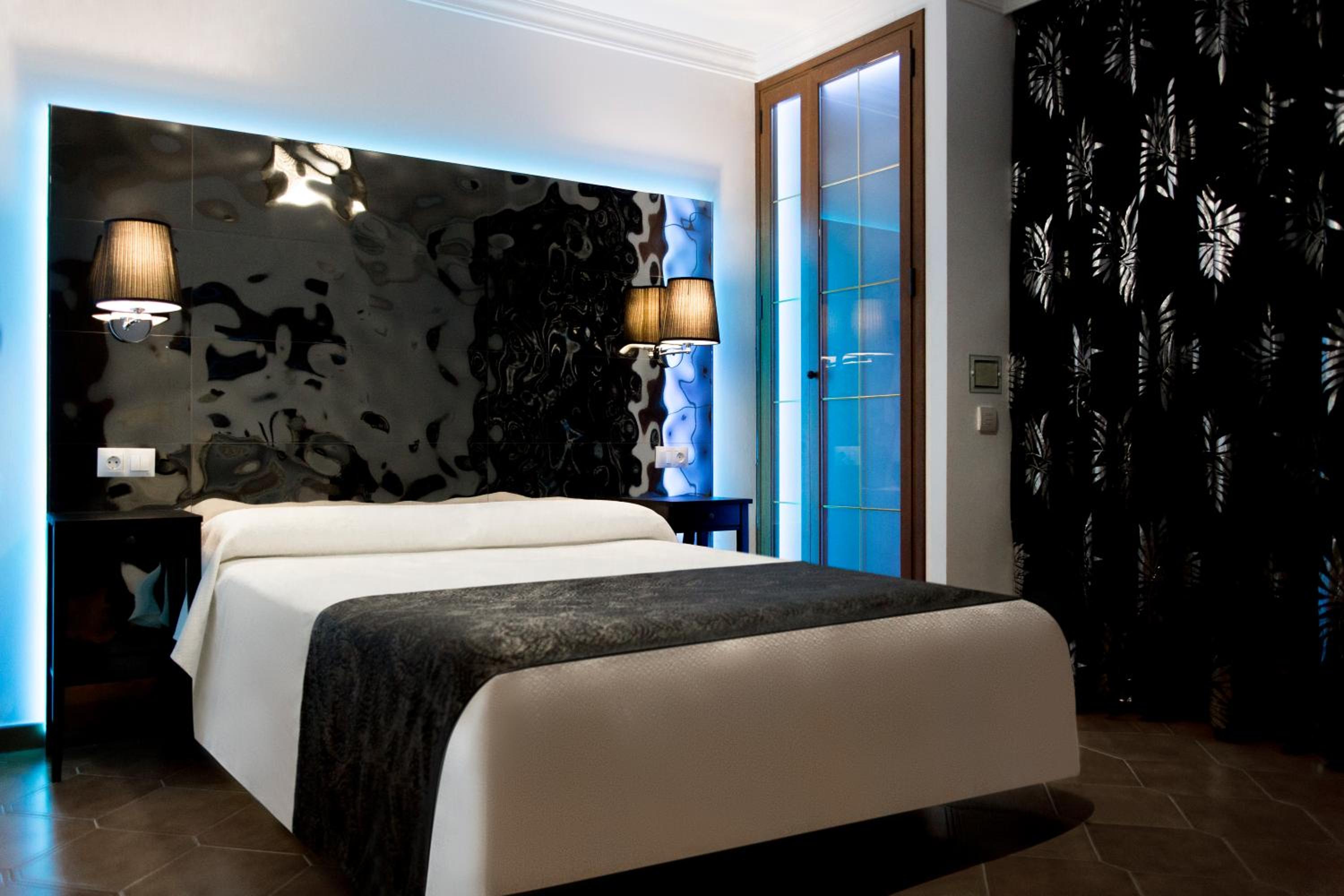 Hotel Hostal Alhambra - Adults Only - Image 1