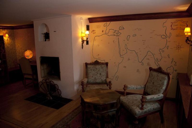 Garvaregården Hotel , B&B och Café