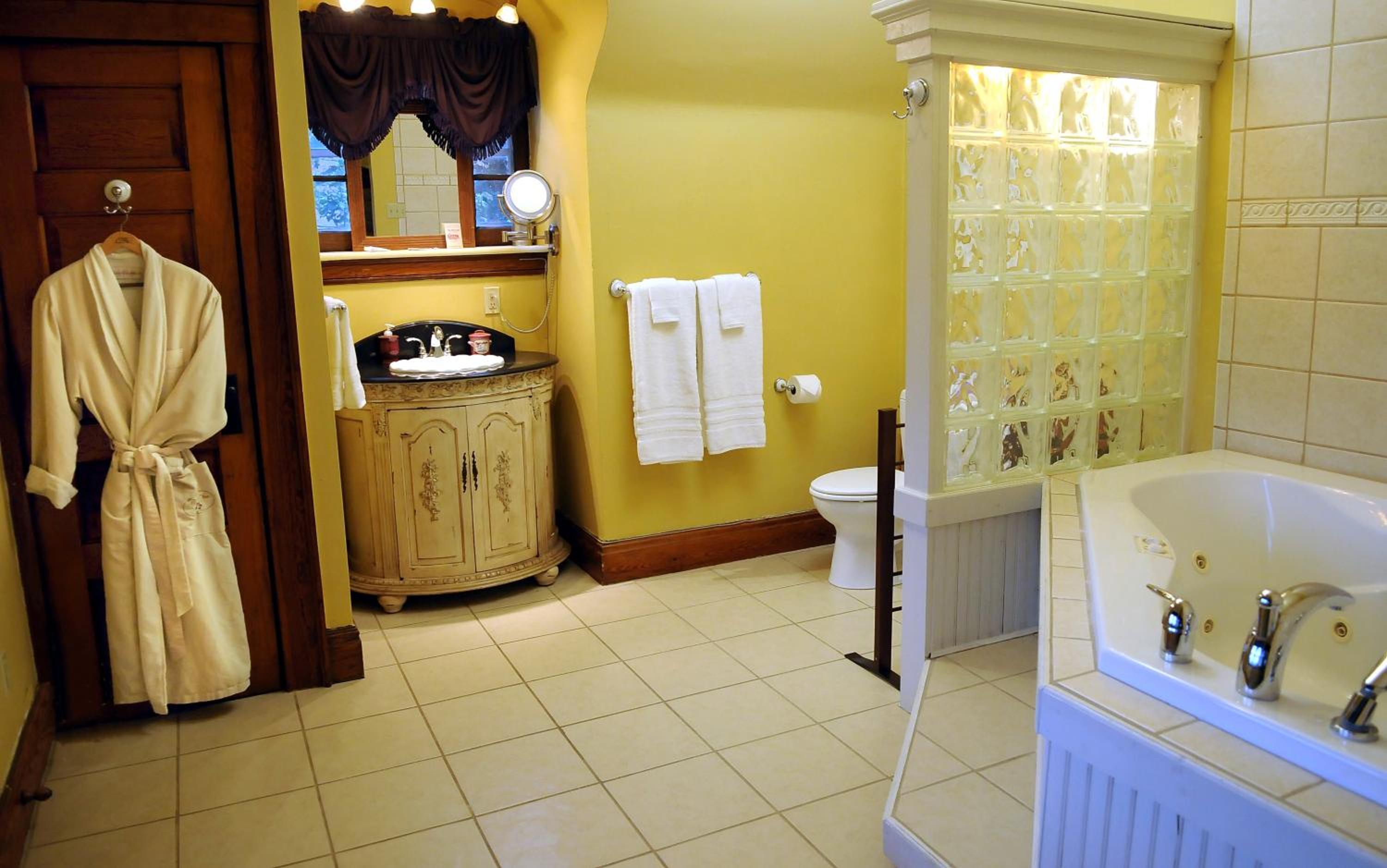Photo 12